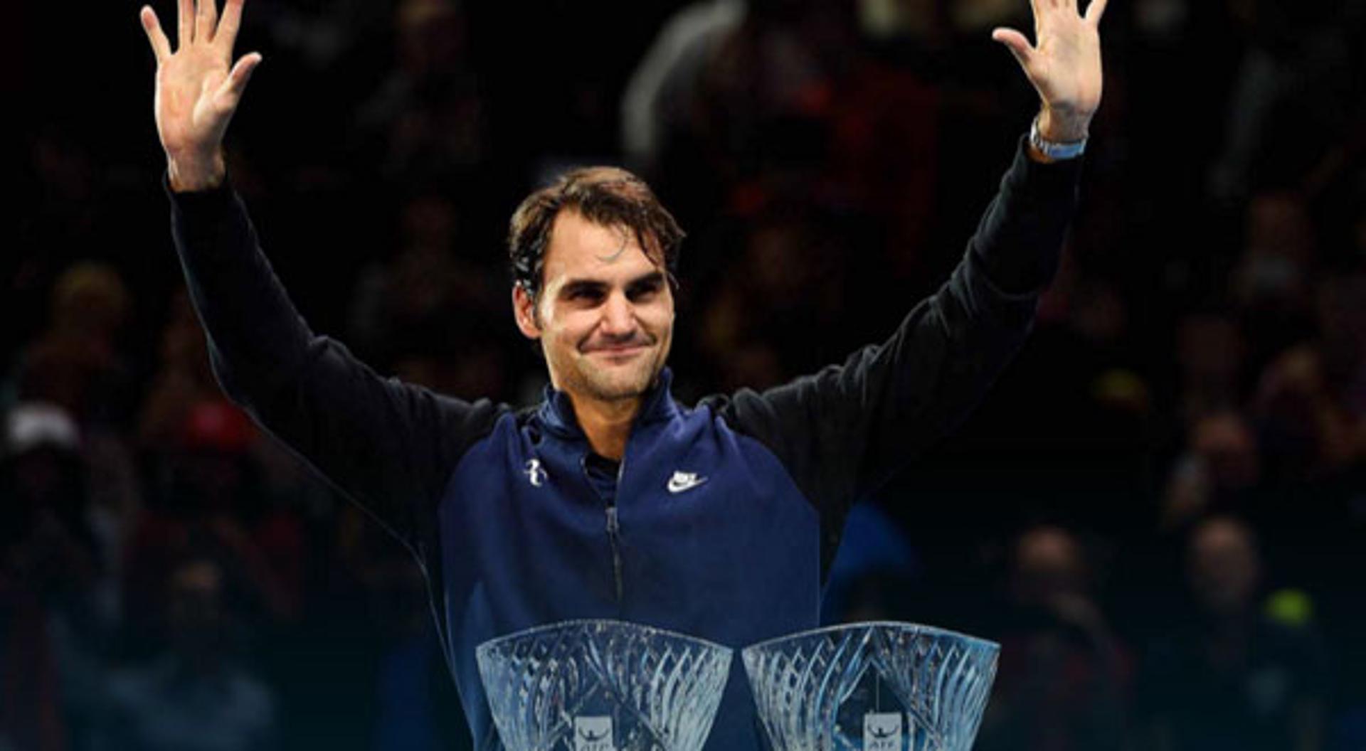 Roger Federer recebe prêmios da ATP