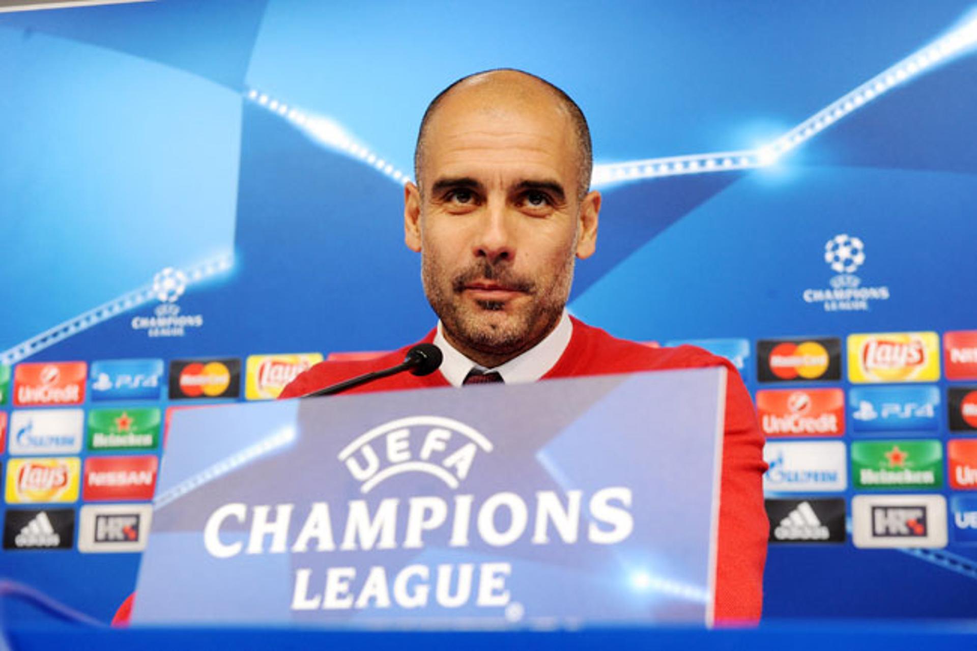 Guardiola venceu 100 jogos pelo Bayern de Munique (Foto: STR / AFP)