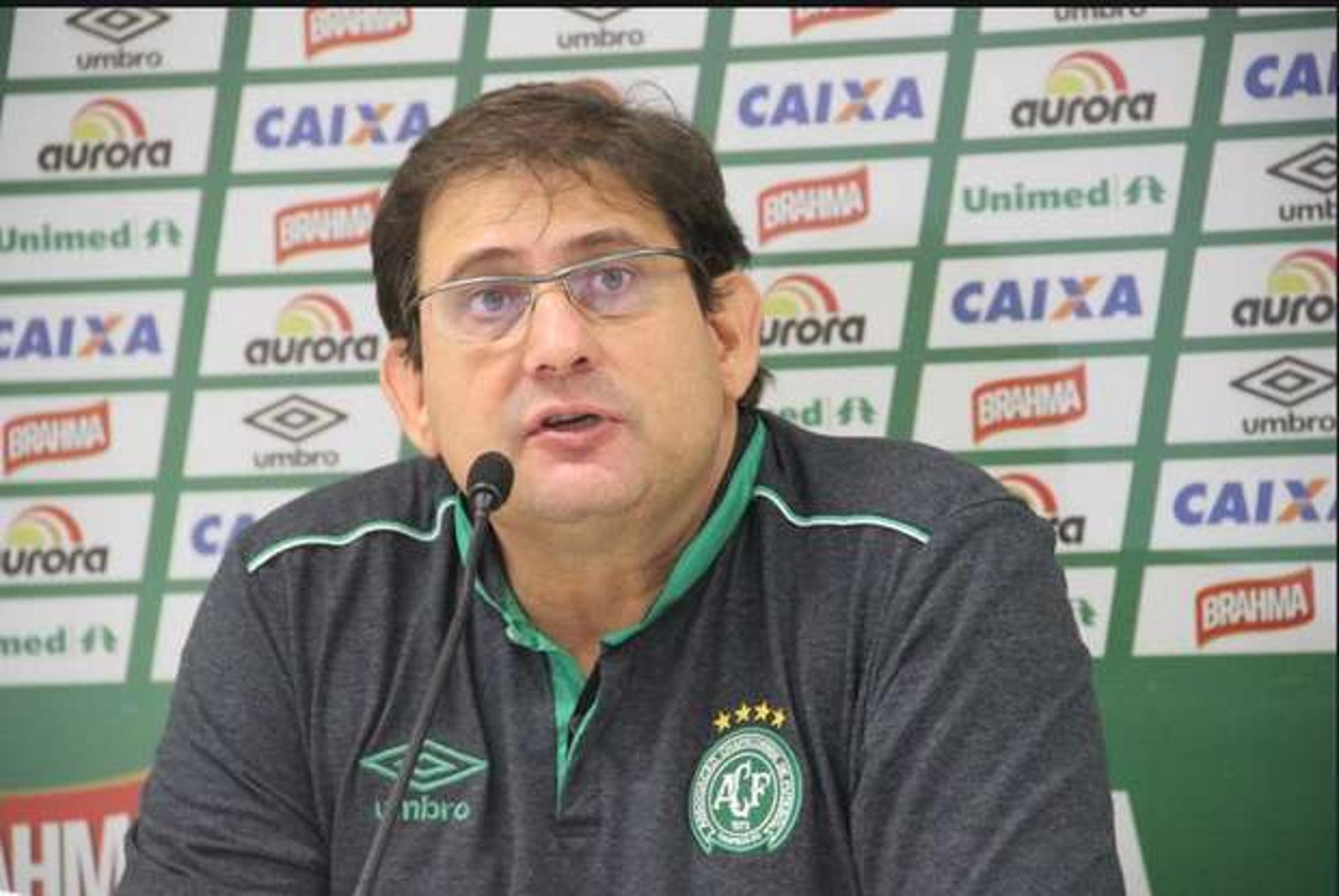 Guto Ferreira pode levar a Chape a campanha invicta e título do primeiro turno (Foto: Chapecoense / Site oficial)