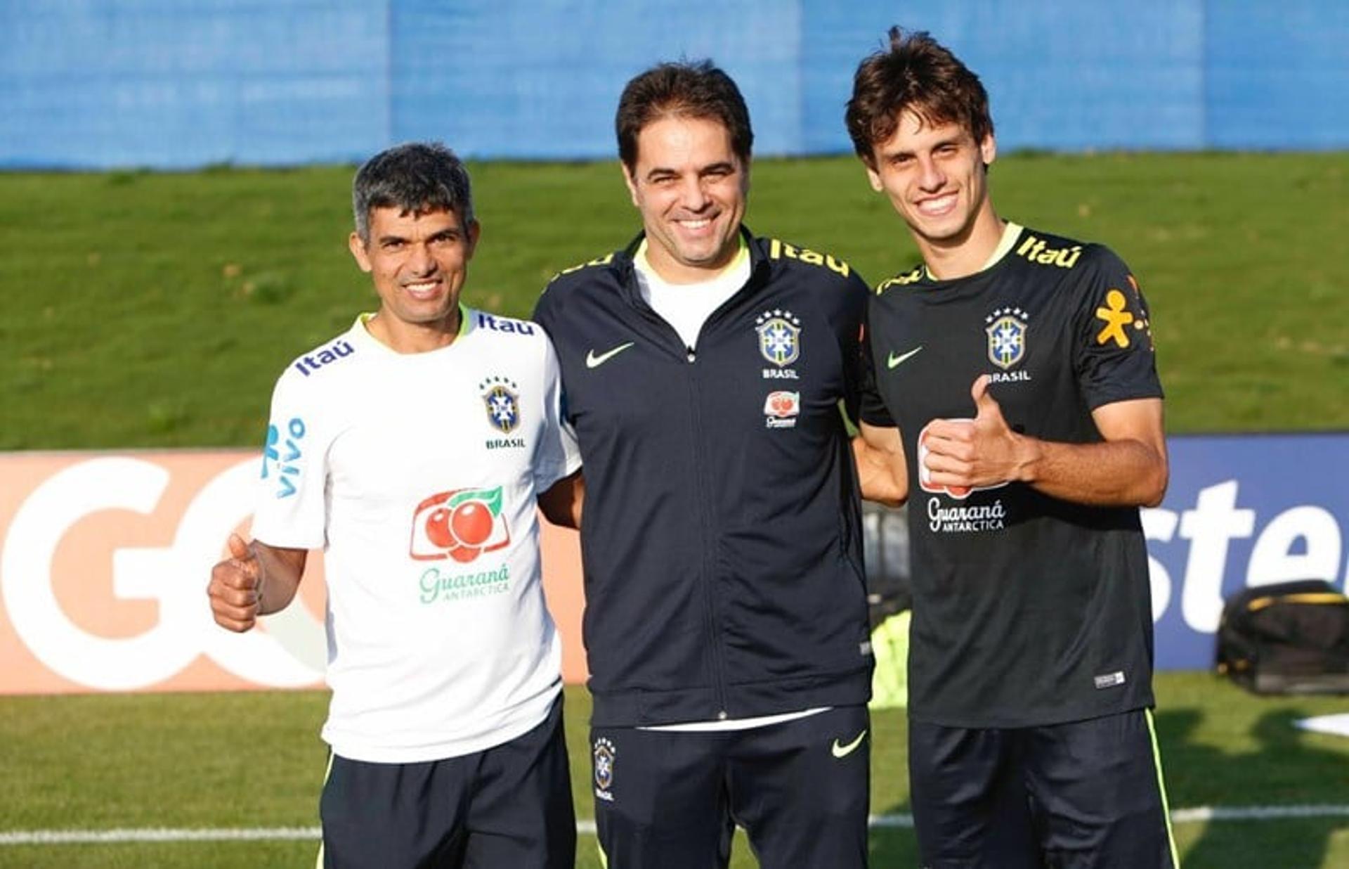 Ratinho, Betinho e Rodrigo Caio