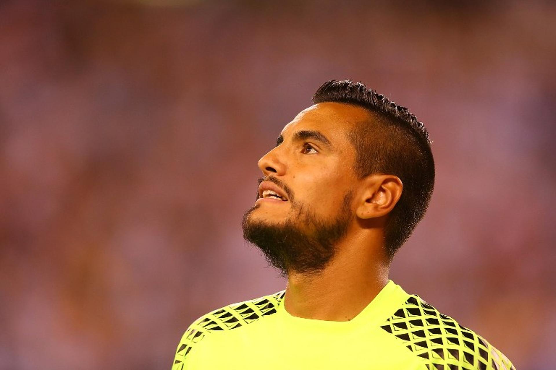 Romero renovou com o clube inglês até 2021