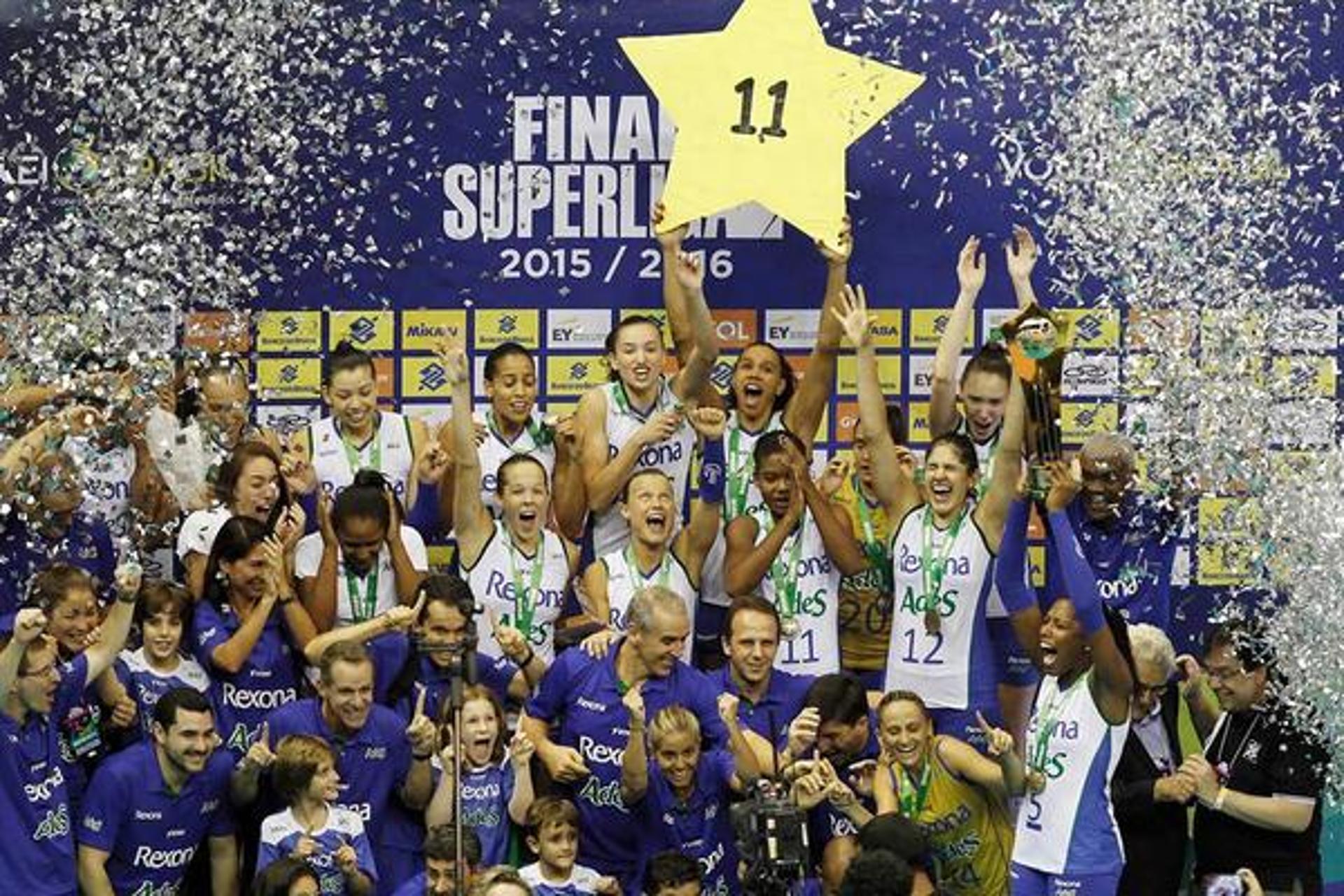 Rexona conquistou o 11º título na edição 15/16 da Superliga  (Foto: Divulgação/CBV)