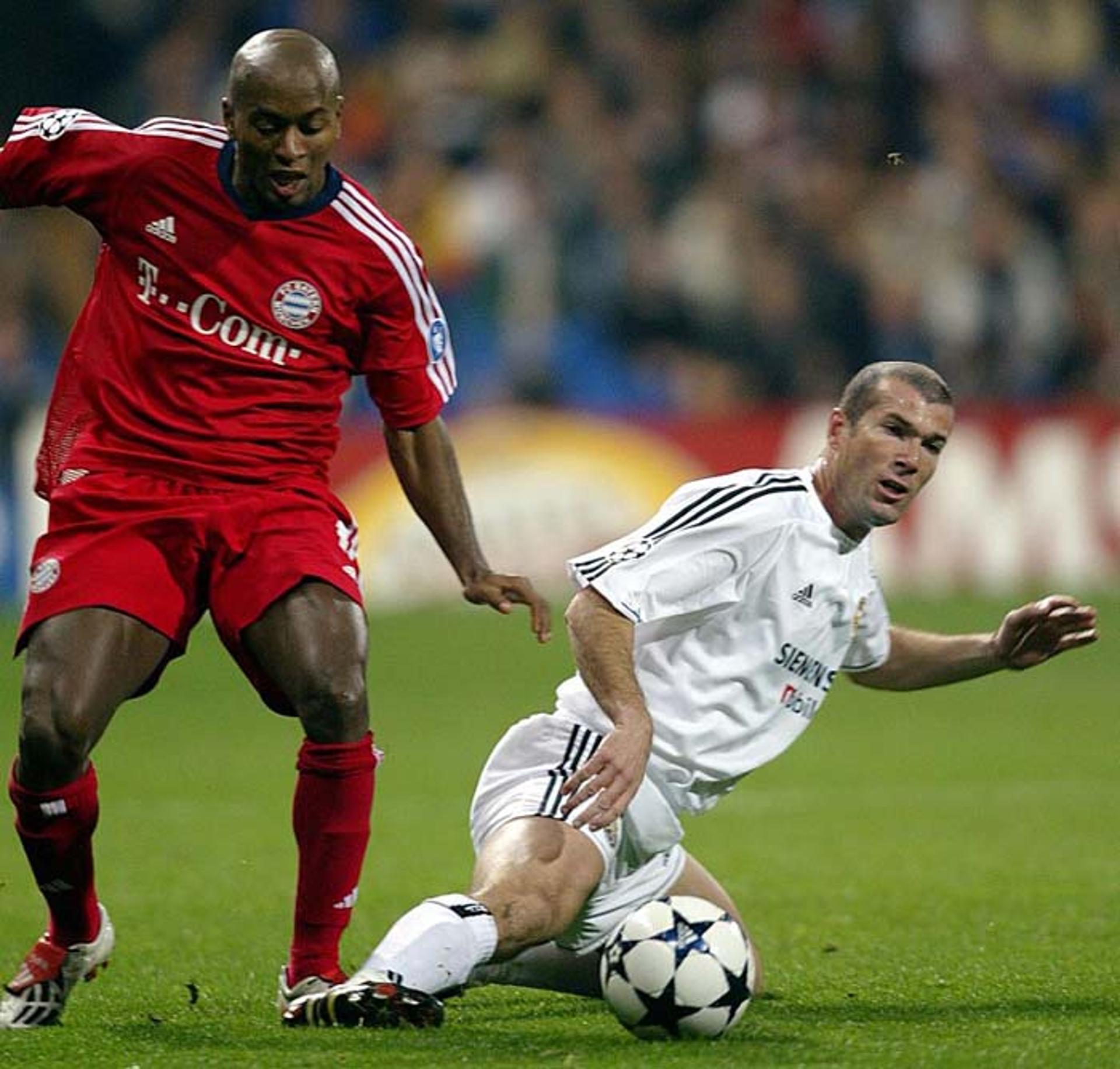 Nos anos 2000, Zé Roberto teve passagem marcante no alemão Bayern de Munique