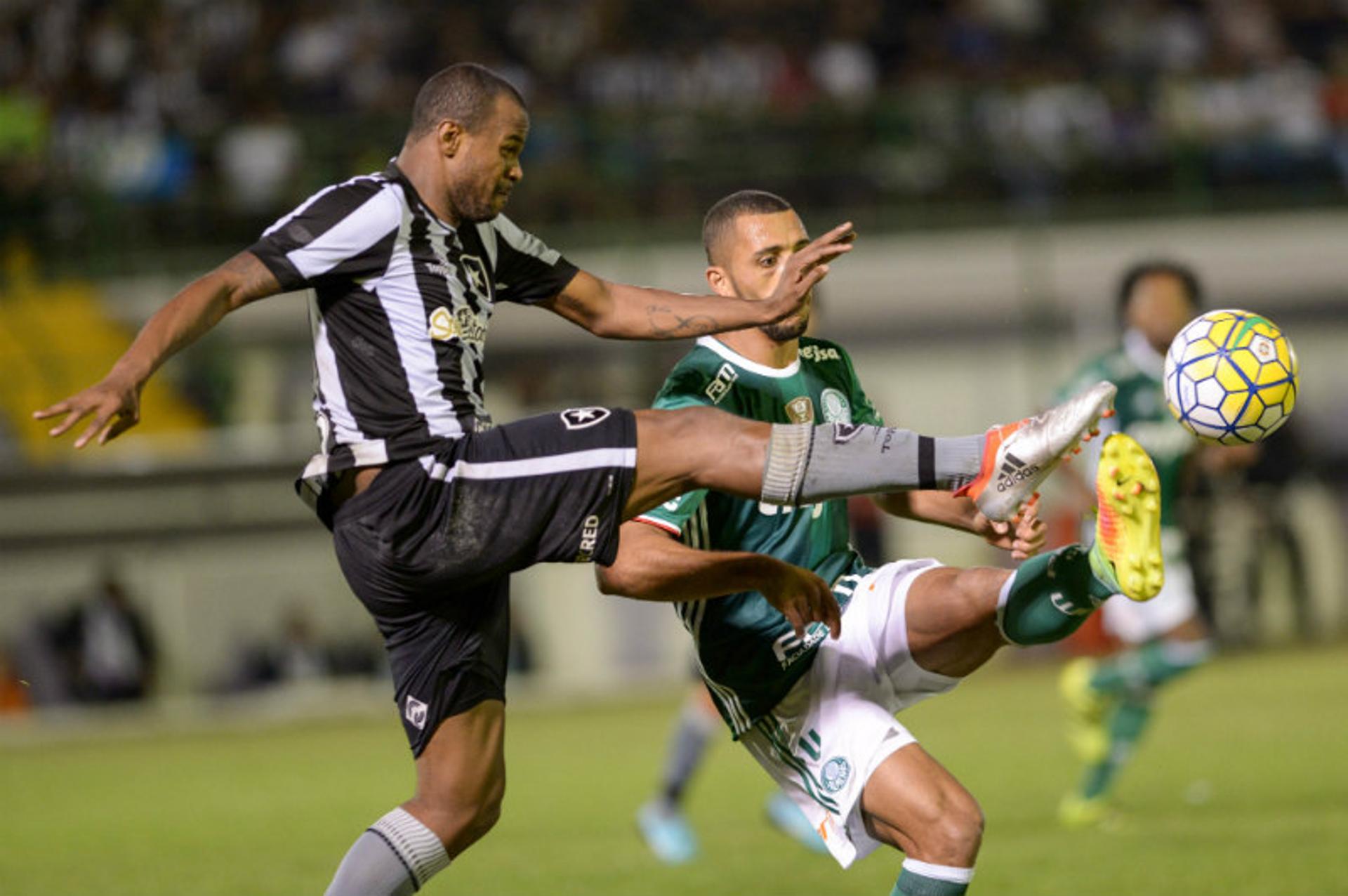 Airton - Botafogo x Palmeiras