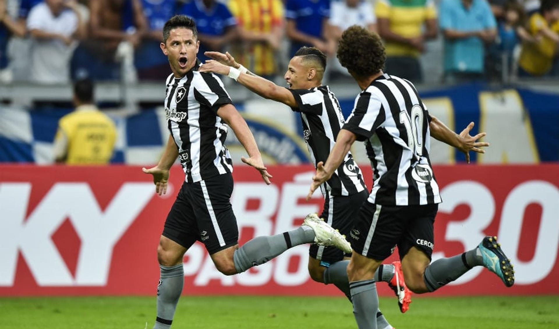 Canales - Cruzeiro x Botafogo