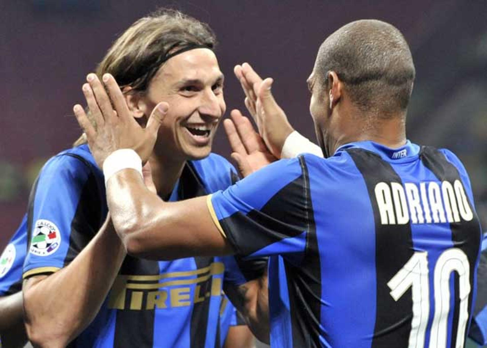 Ibra formou na Inter um poderoso ataque com Adriano e conquistou o tricampeonato italiano