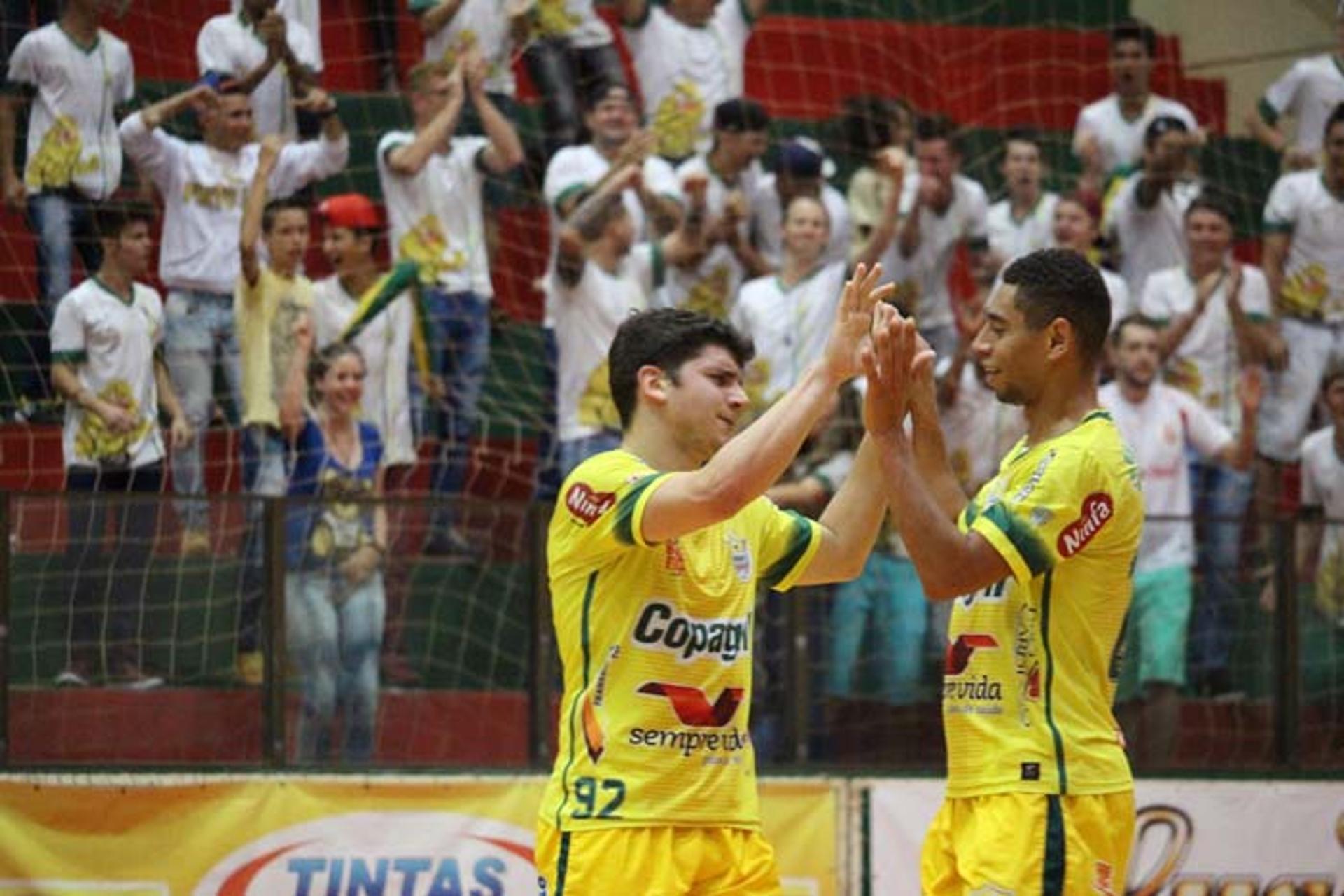 Copagril busca vaga na final da Liga Nacional de Futsal