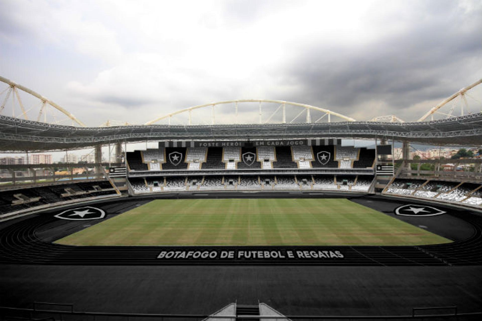 Torcedor poderá colaborar na customização do Estádio Nilton Santos para a próxima temporada