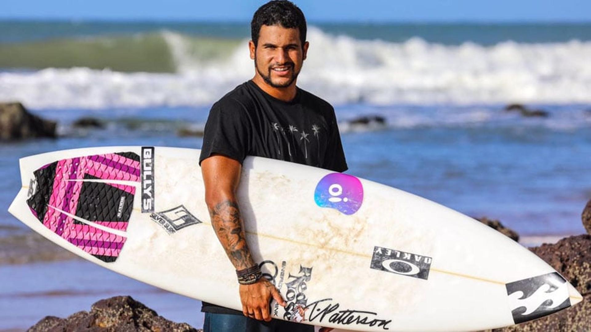 Oi anuncia patrocínio de Ítalo Ferreira e chega a cinco surfistas brasileiros no Mundial de Surfe