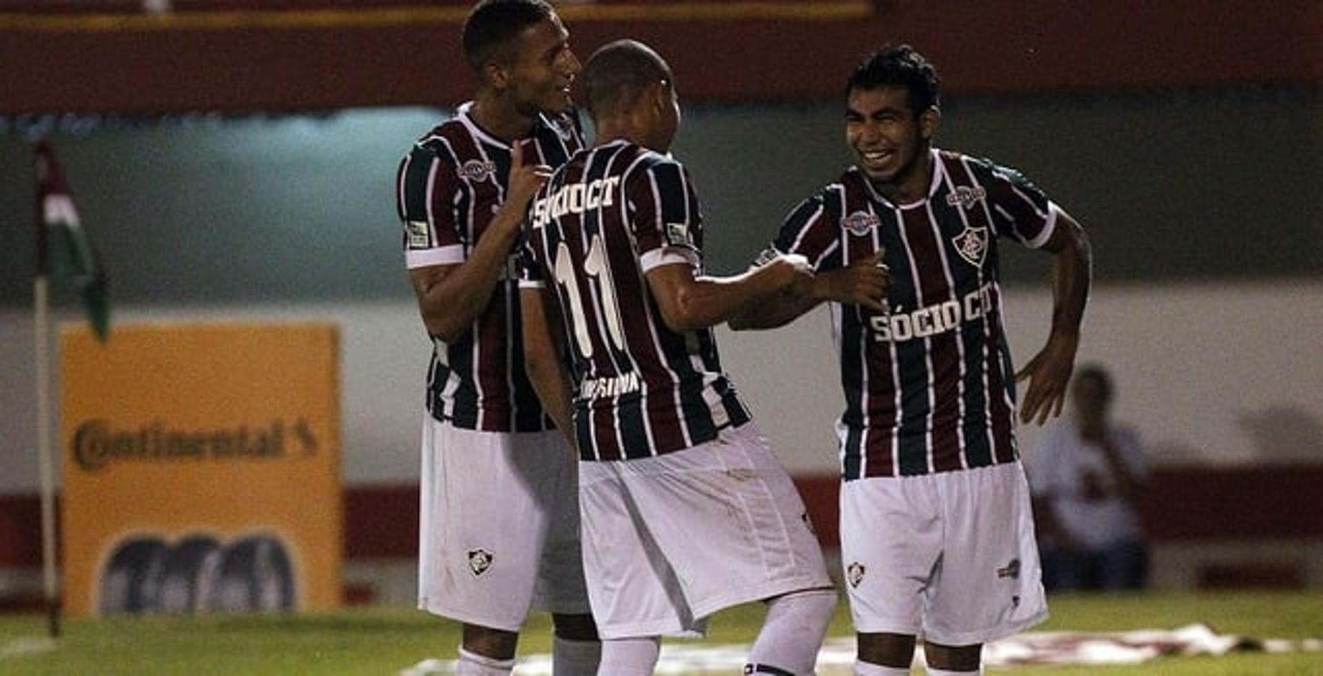 Sornoza, Richarlison e Wellington Silva (Foto: Nelson Perez/Fluminense F.C.)