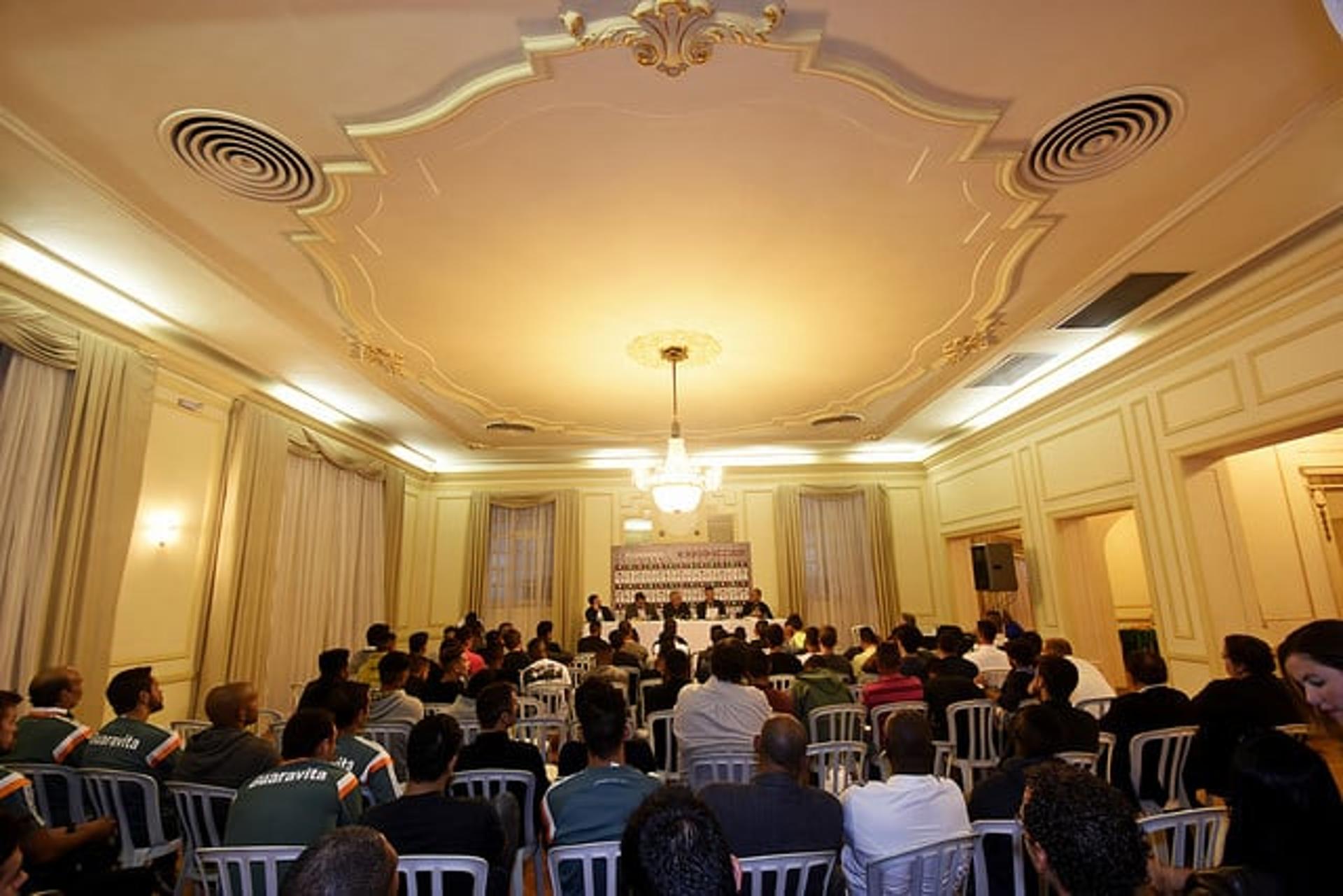 Salão Nobre das Laranjeiras recebeu o Conselho Deliberativo nesta quinta-feira