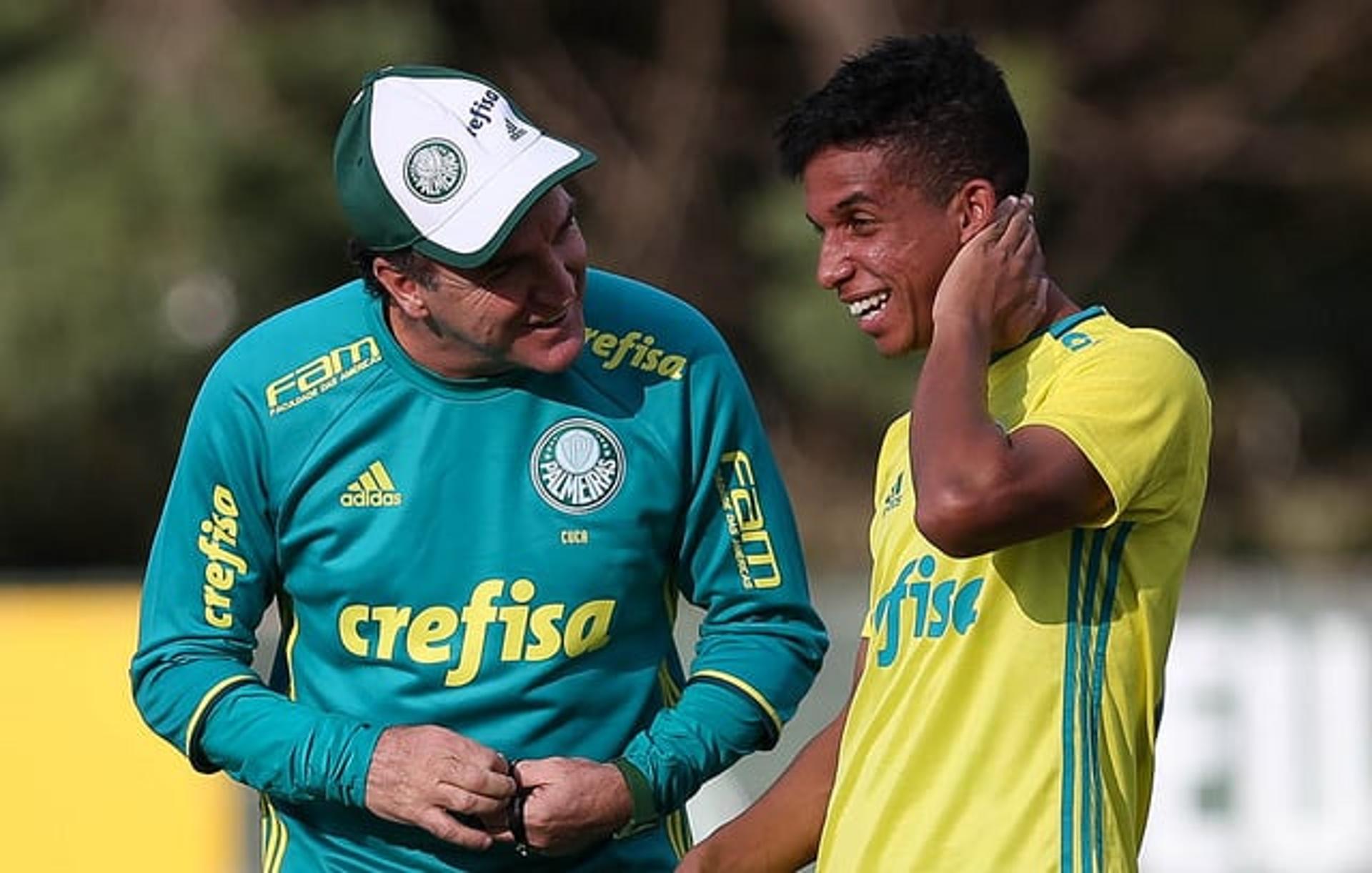 Vitinho e Cuca durante treino do Palmeiras