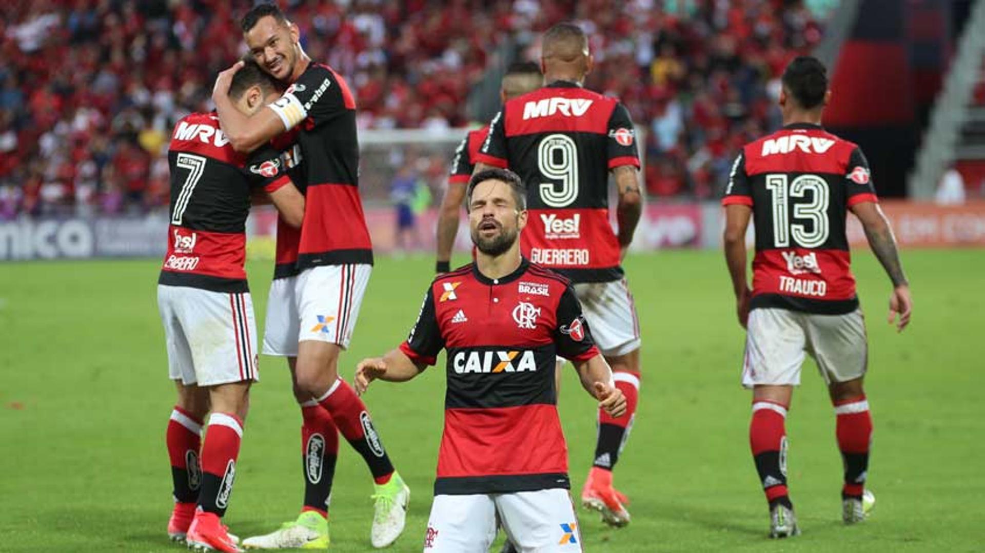 Flamengo 2 x 0 São Paulo: as imagens do duelo na Ilha do Urubu