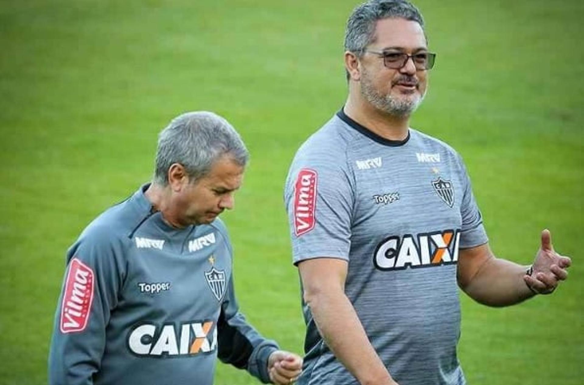 Micale realiza treino de portas fechadas antes de enfrentar o Botafogo