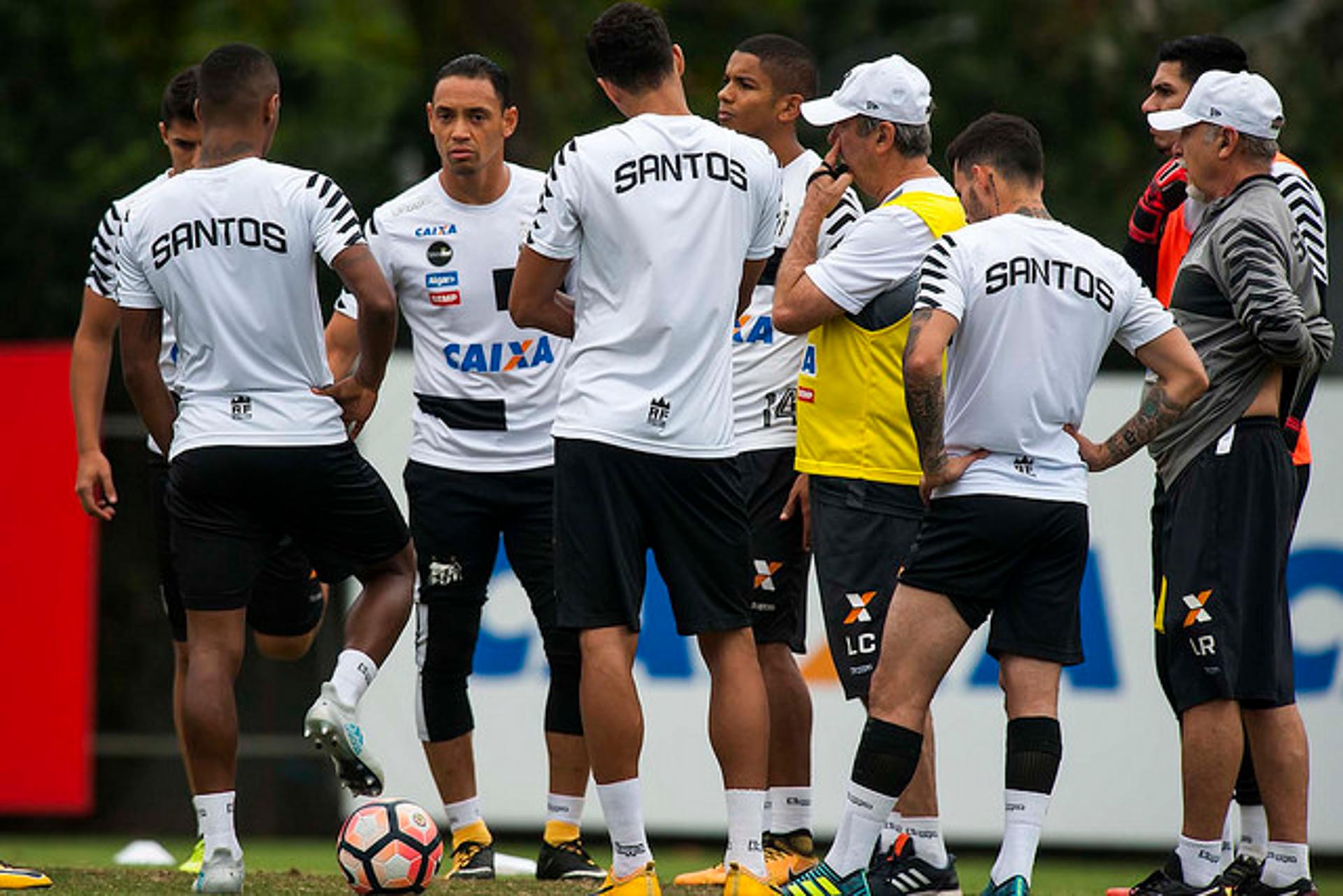 Levir busca recompor o grupo do Santos na reta final do Brasileirão