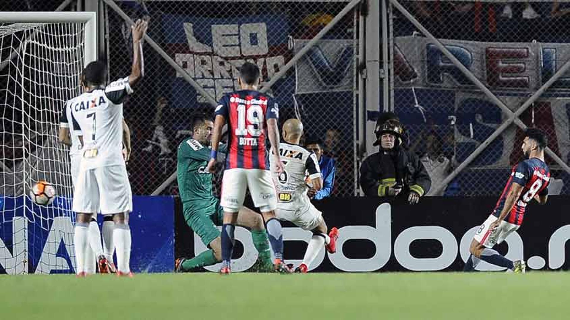 San Lorenzo 1 x 0 Atlético-MG: as imagens da partida