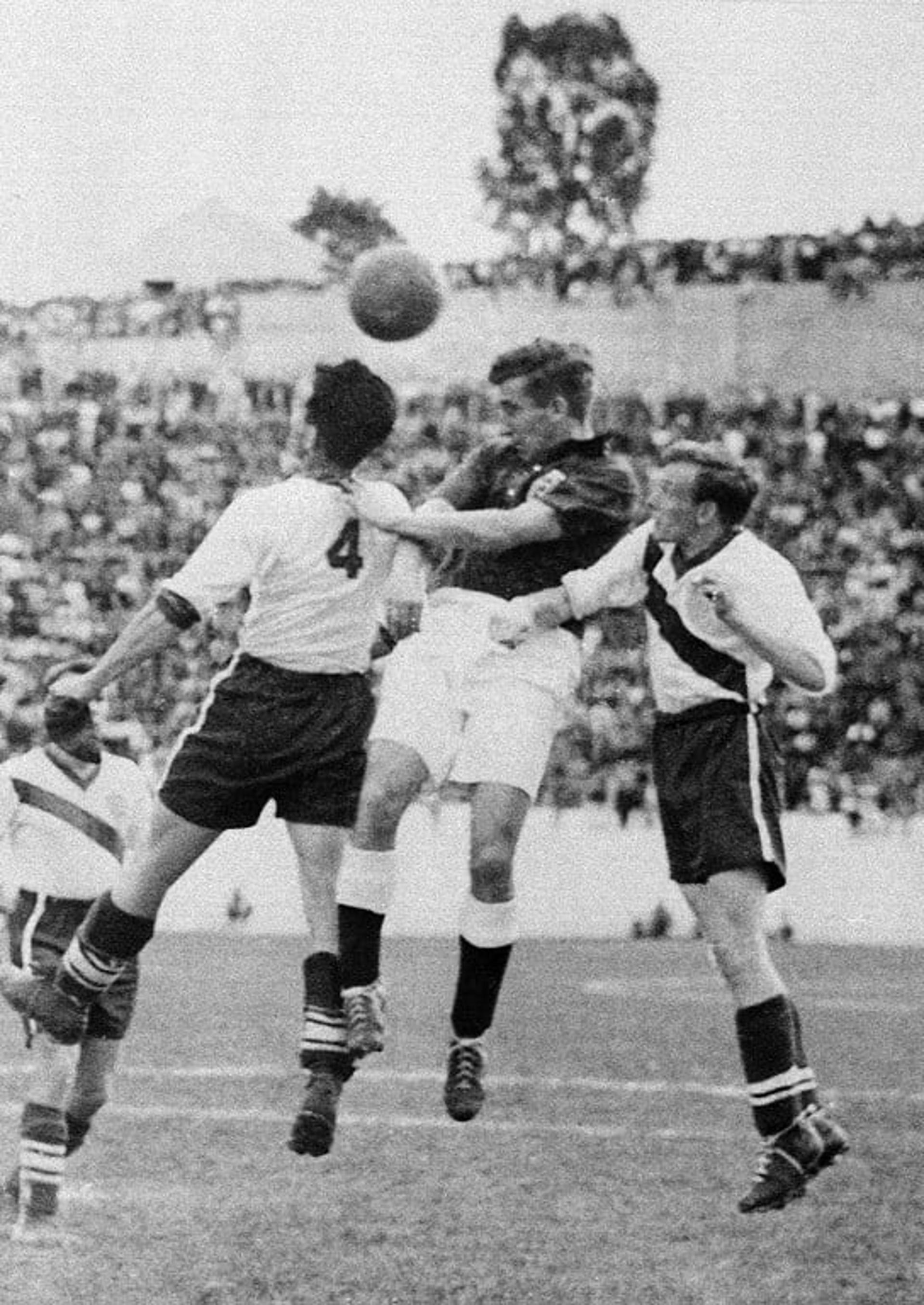 Estados Unidos 1 x 0 Inglaterra - Copa do Mundo de 1950