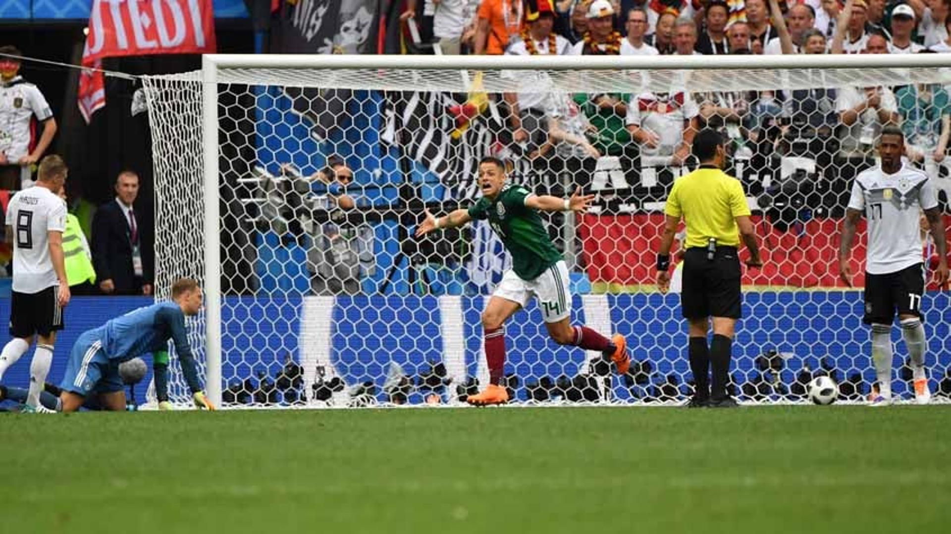 Alemanha 0 x 1 México - 2018 - A atual campeã mundial estreou com derrota para o México na Copa de 2018, em Moscou. Lozano marcou o único gol, no primeiro tempo, para a festa da multidão mexicana, sempre presente nos estádios