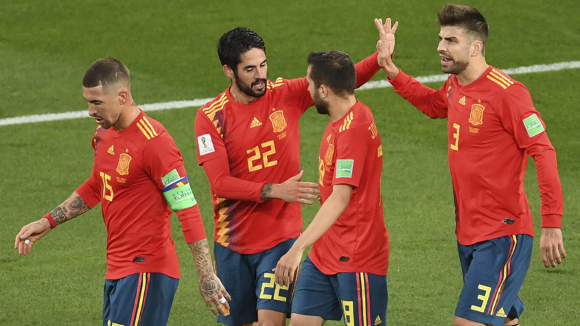 Espanha empatou com Marrocos com gol confirmado pelo VAR nos acréscimos. Ficou na ponta de grupos e irá encarar a Rússia&nbsp;
