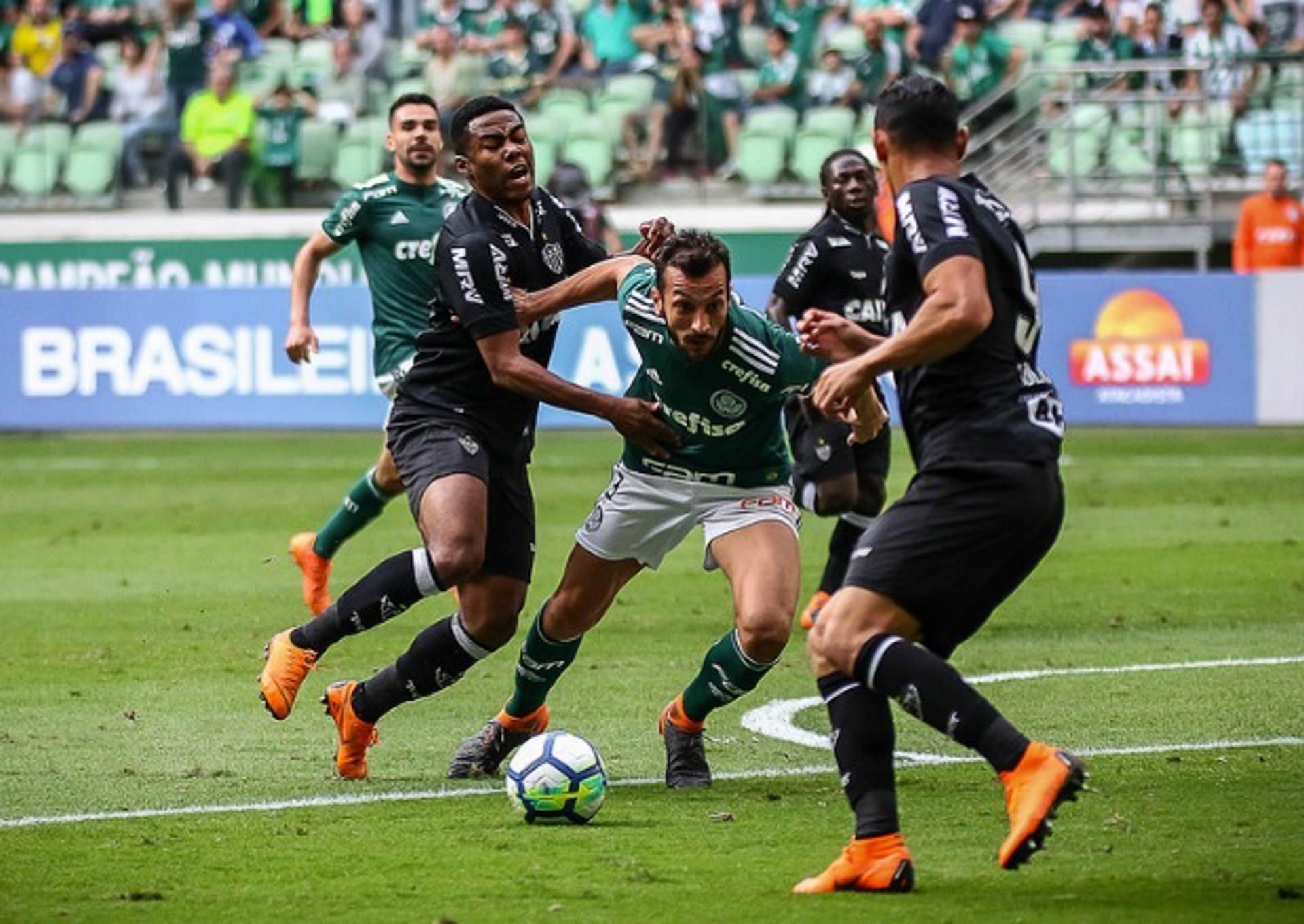 Por incidentes no jogo contra o Palmeiras, atletas e presidente do Atlético-MG são punidos no STJD
