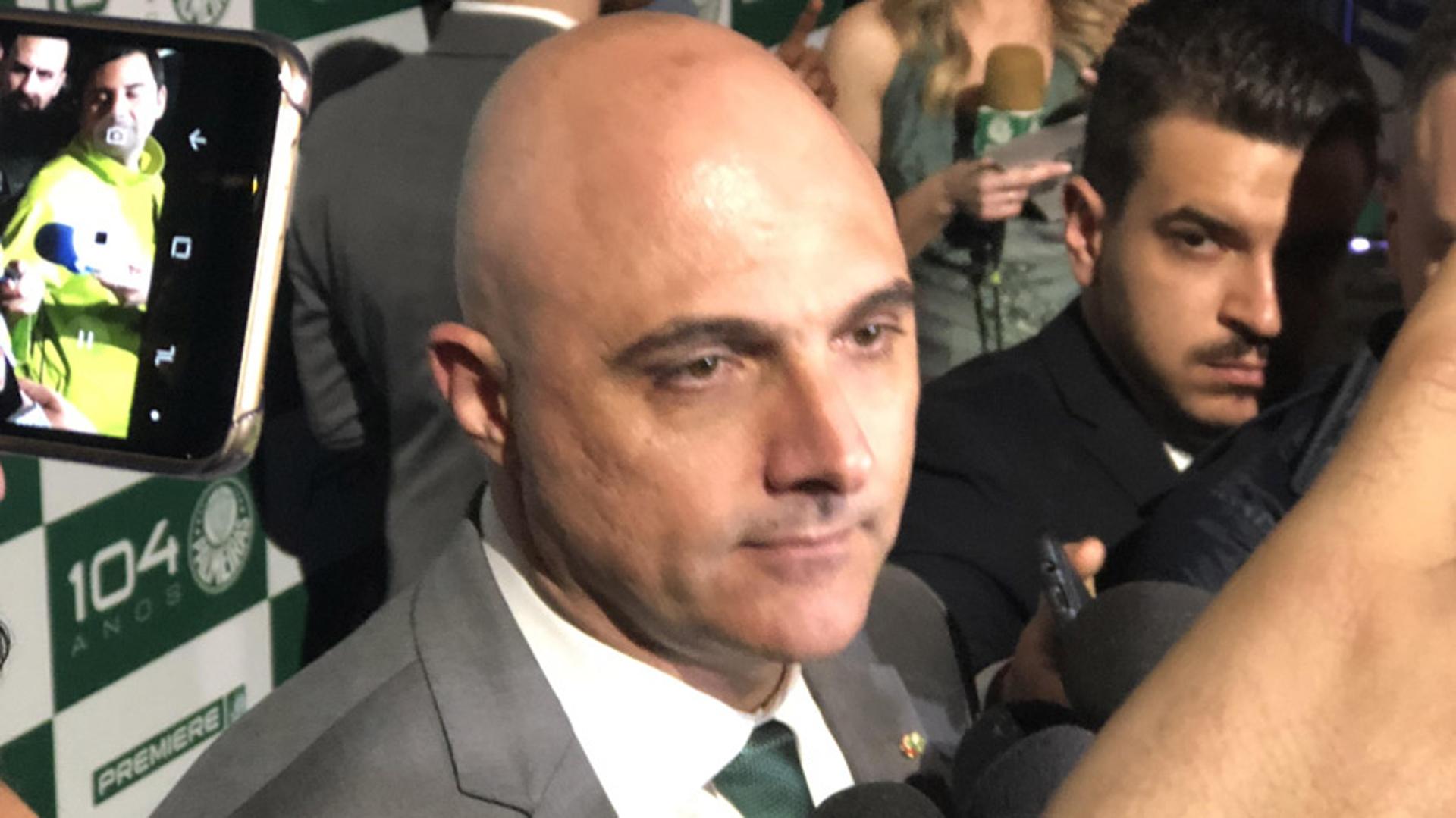 Presidente do Palmeiras faz elogios e explica ‘veto’ de Felipão a festa
