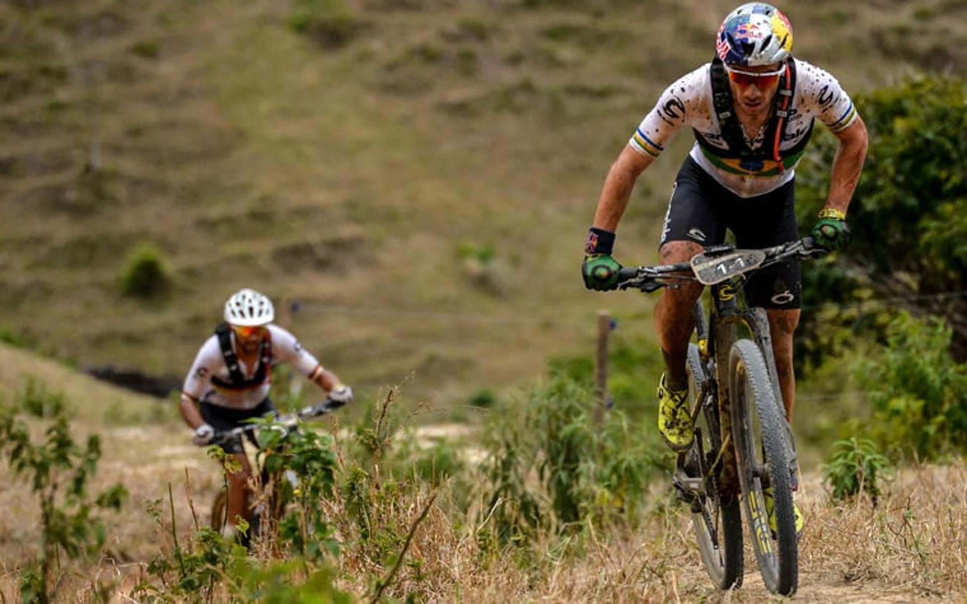 Henrique Avancini faz ‘dobradinha’ e vence desafio inédito em etapa do Brasil Ride
