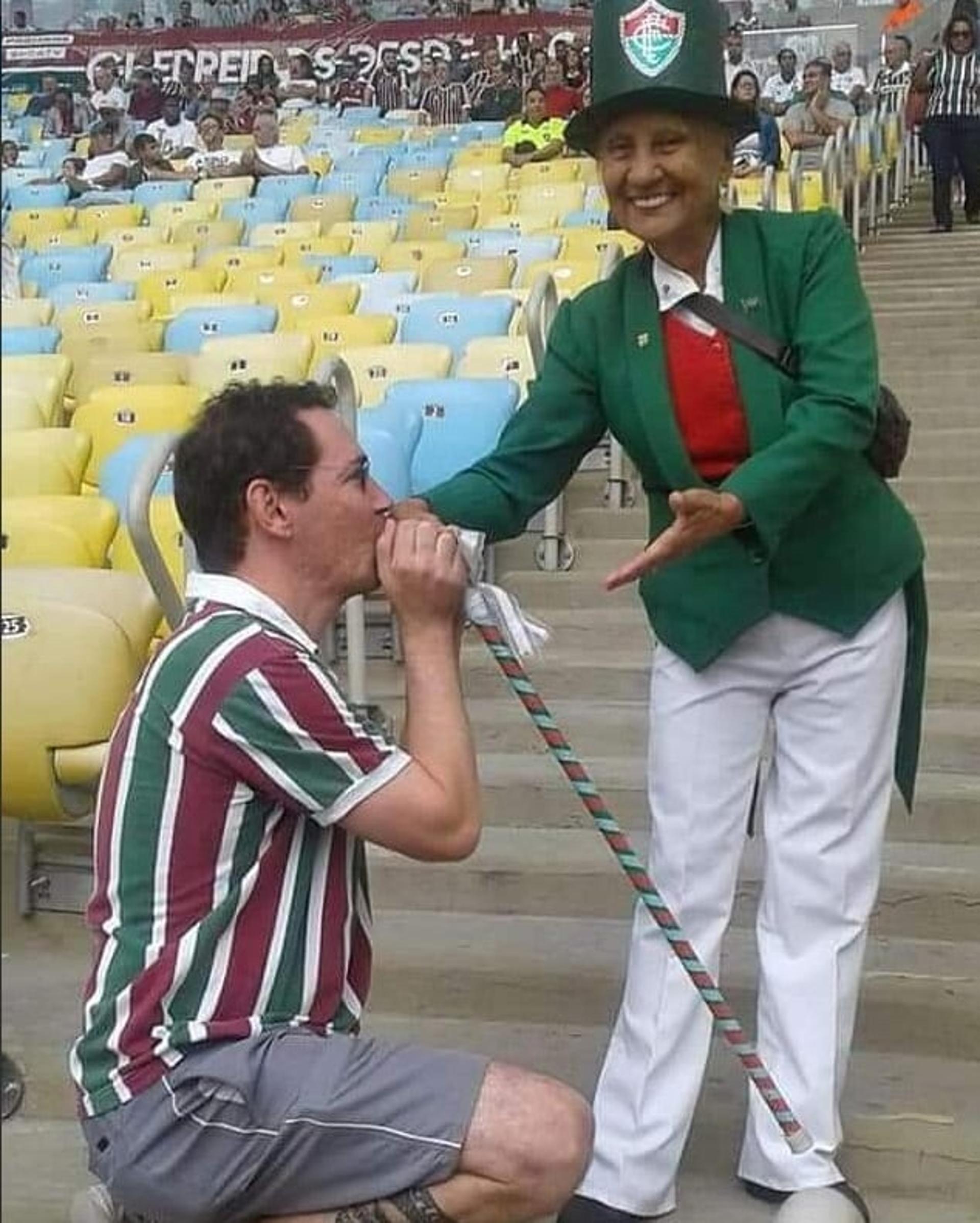 Vovó Tricolor no Maracanã