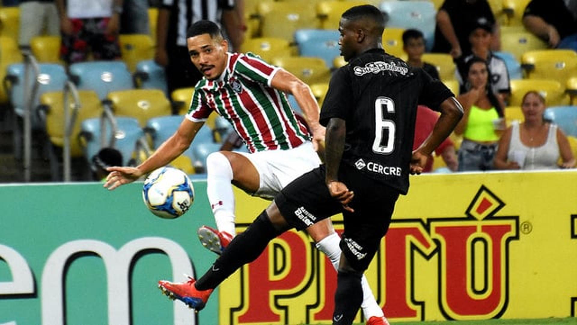 Fluminense x Botafogo - Gilberto