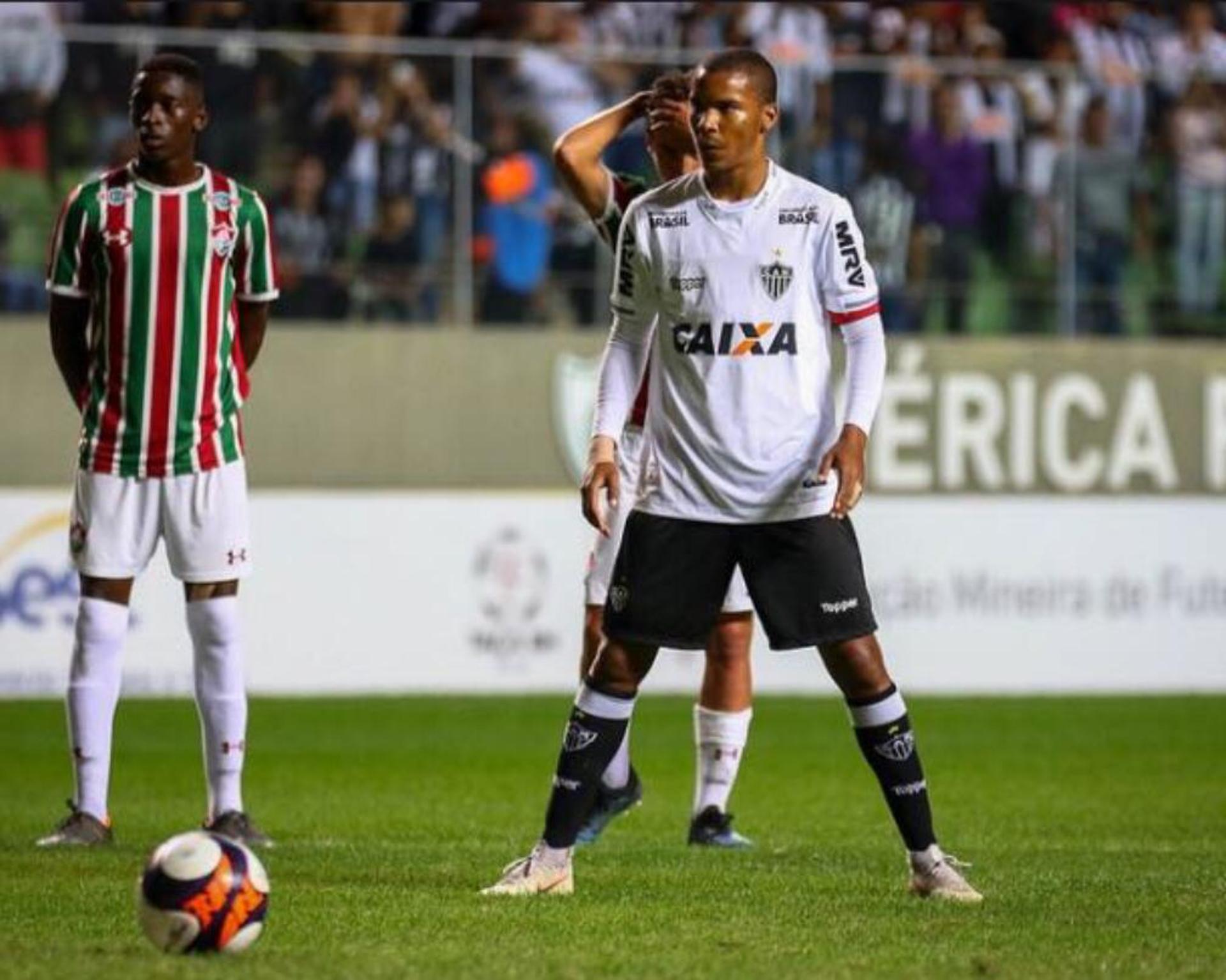 Guilherme Santos quer usar os dias com o time principal para ajudar a equipe na disputa do Brasileiro sub-20