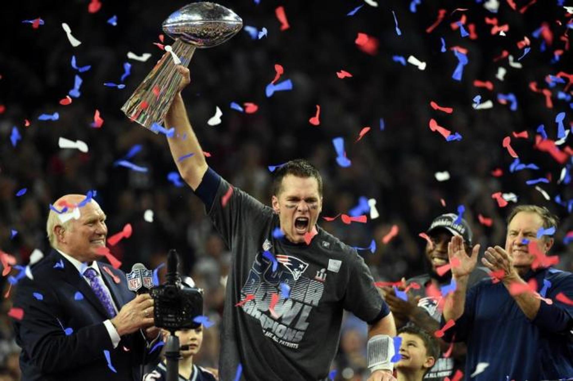 Apesar de ter sido o QB que comandou o New England Patriots até o título do Super Bowl, Tom Brady não foi o quarterback que passou para mais touchdowns em 2018. Veja a lista dos 10 QBs que mais passaram para TD na última temporada.