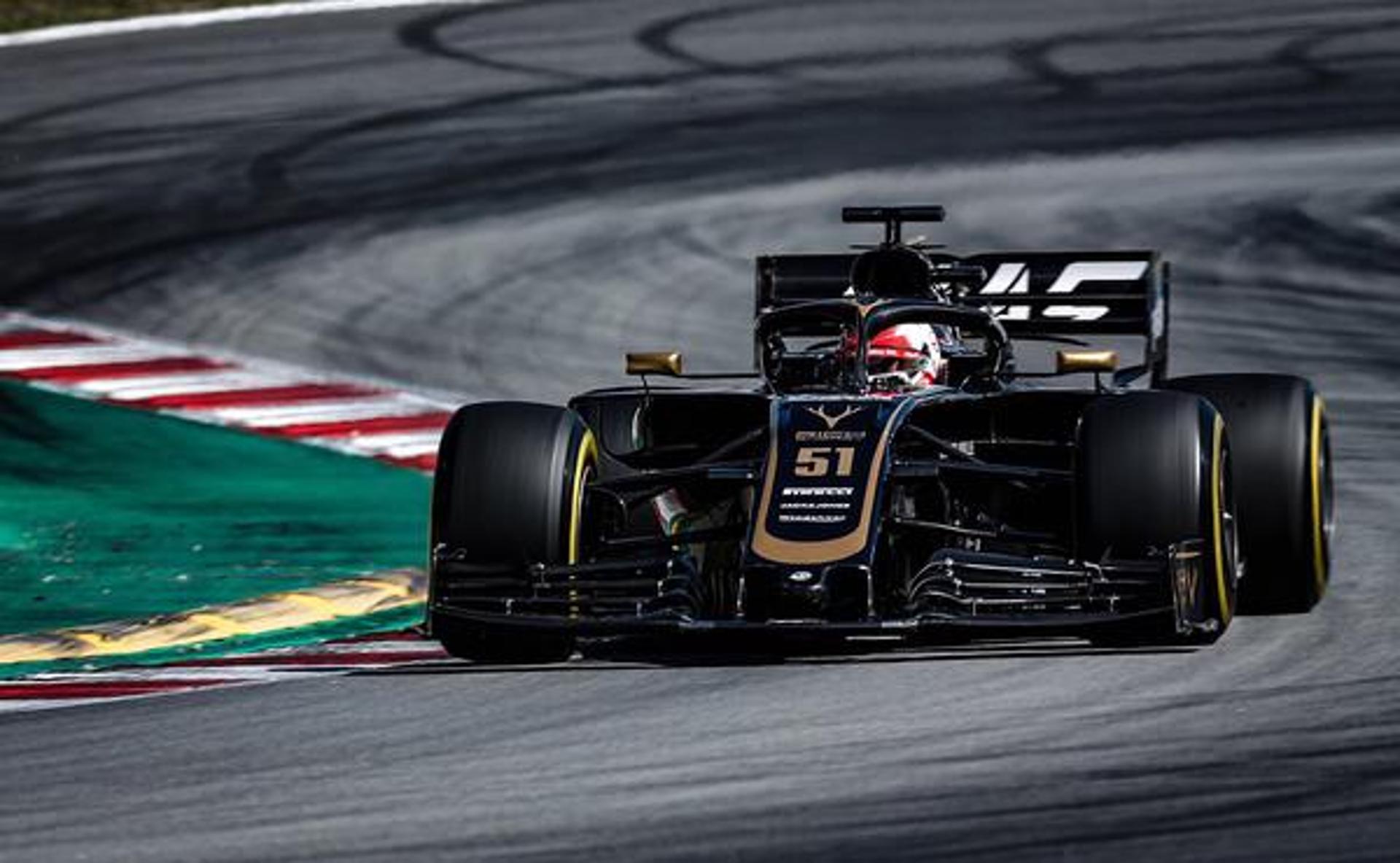 Pietro Fittipaldi pilota carro da Haas em testes da Fórmula 1