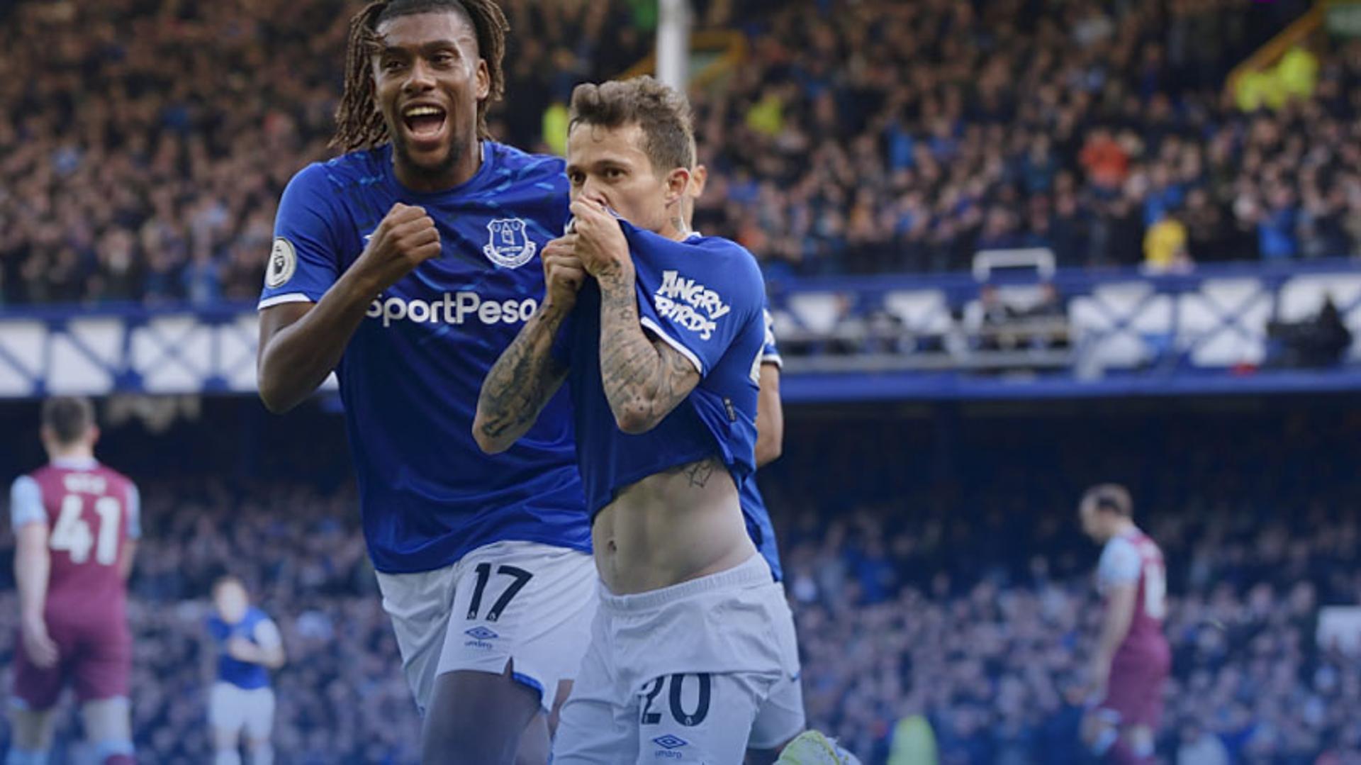 Everton x West Ham - Bernard comemora seu gol