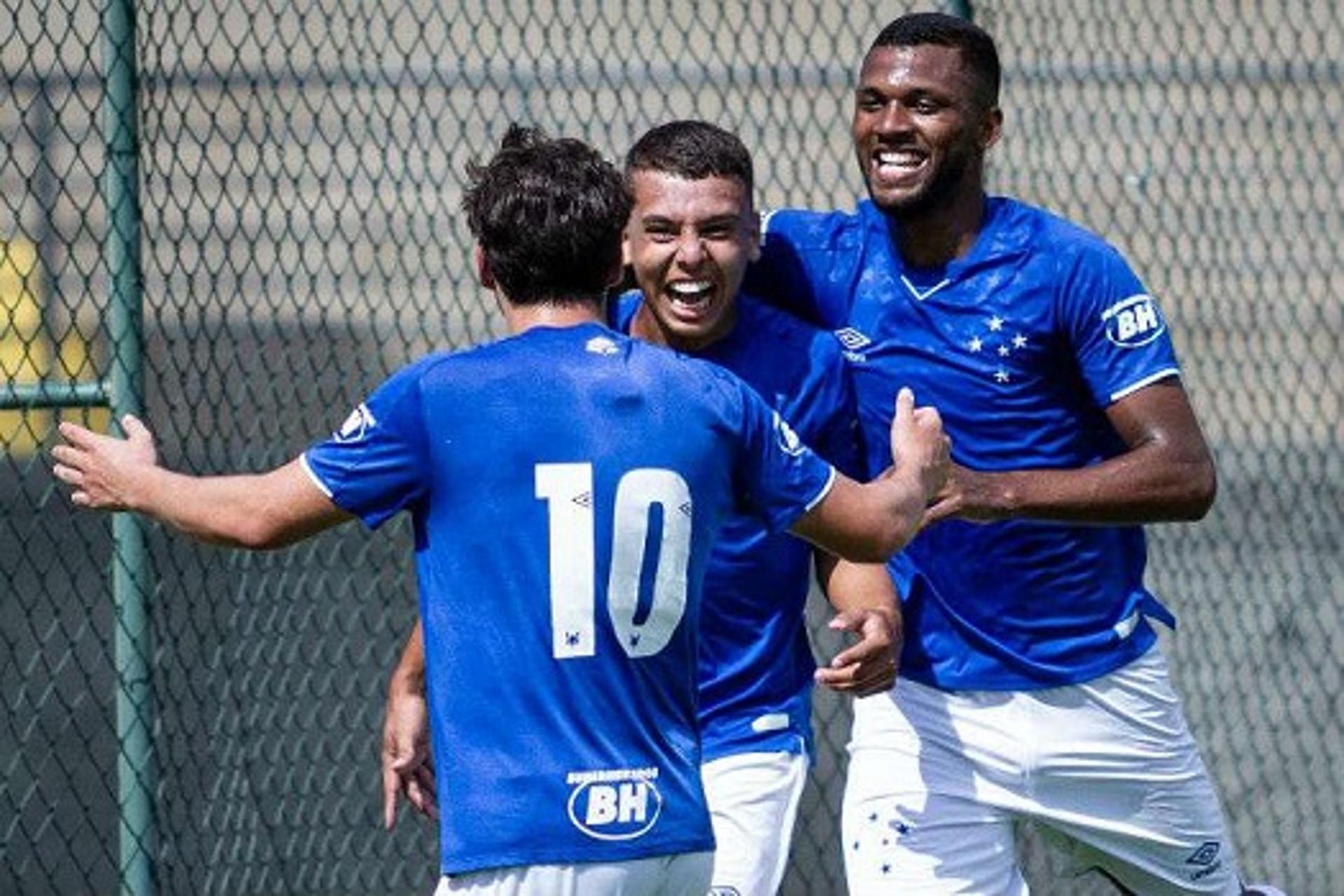 Vinicius Popó marcou o seu quinto gol no Brasileiro Sub-20, dando a vitória ao time azul