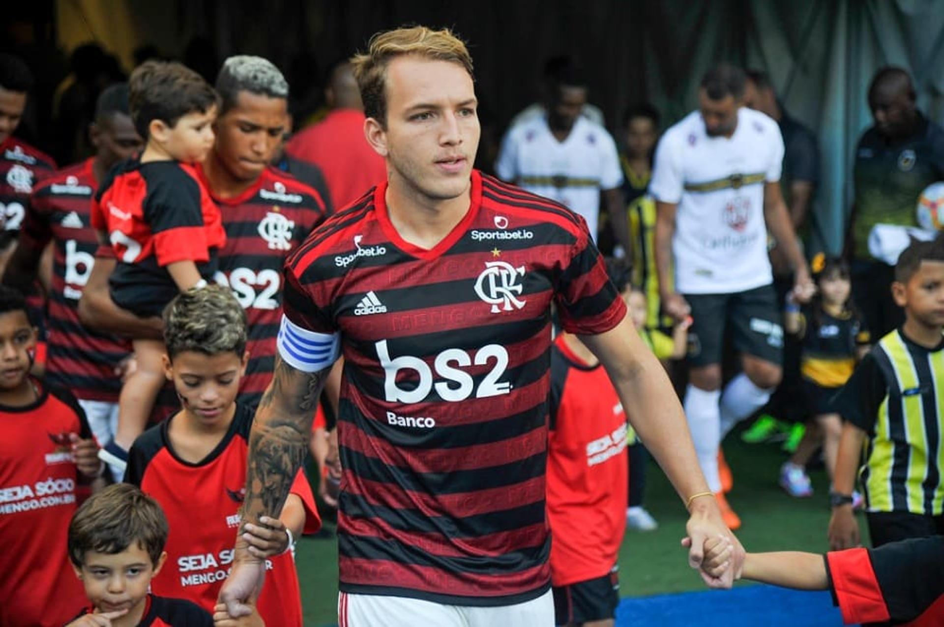 Matheus Dantas - Zagueiro do Flamengo