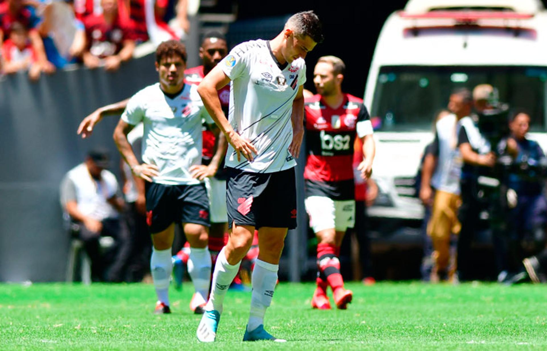 Flamengo x Athletico-PR - Lamentação