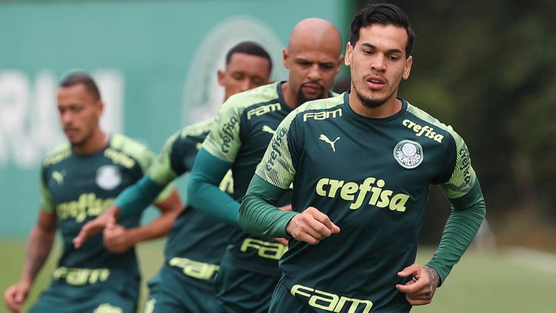 Palmeiras treino Gustavo Gómez