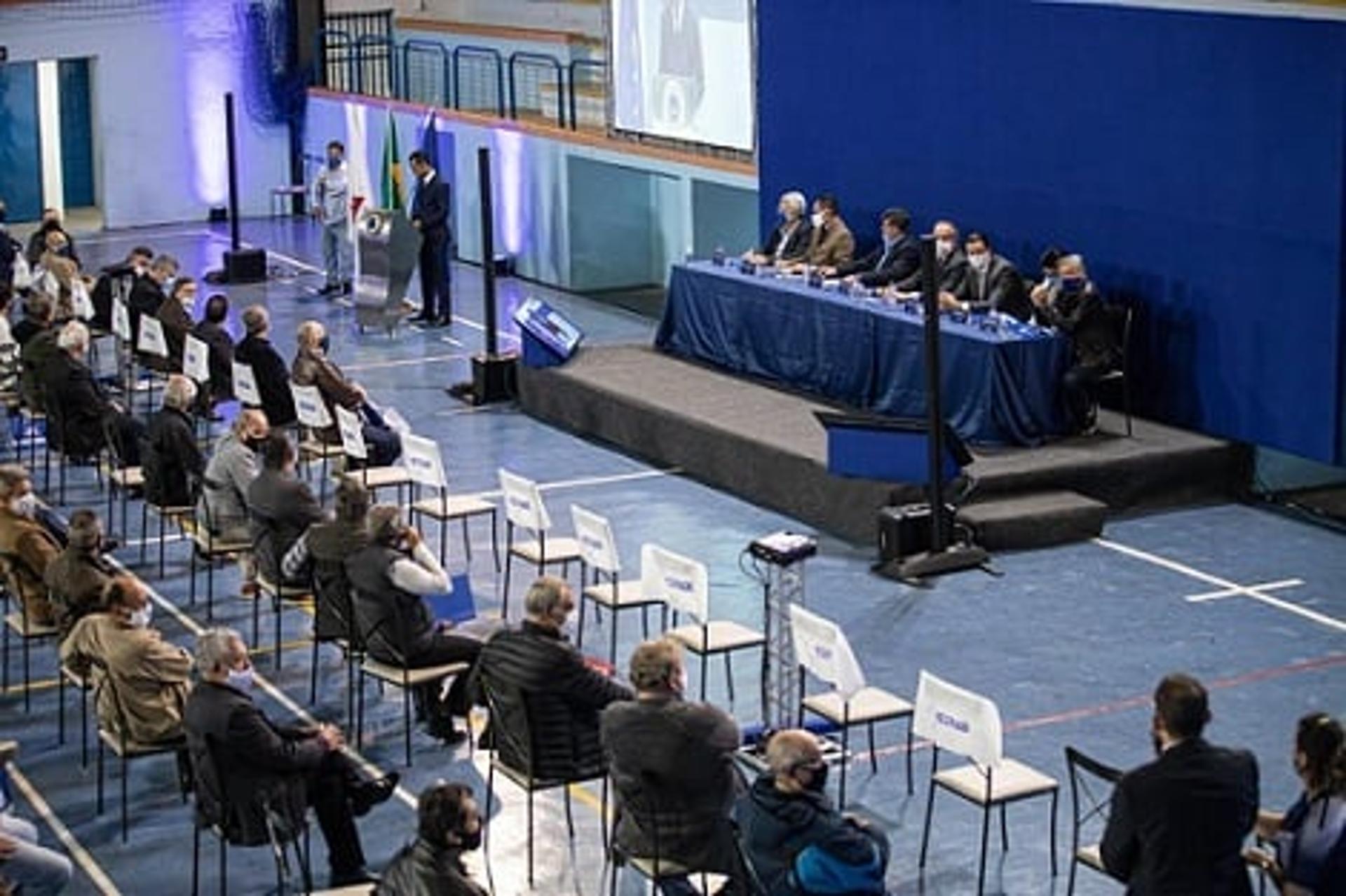 A maioria dos conselheiros votaram a favor de fazer do Cruzeiro uma entidade empresarial