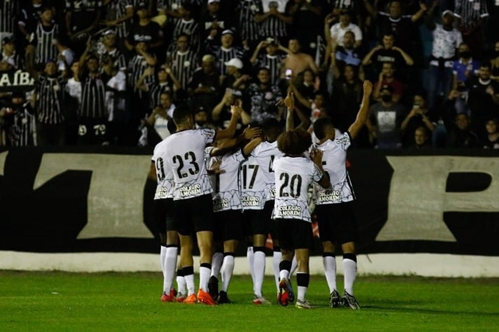 Corinthians x River-PI - Copinha