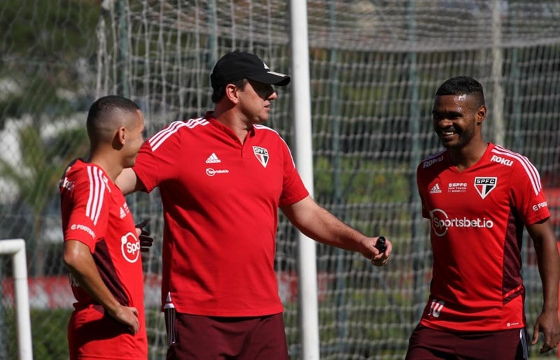 São Paulo - Rogério Ceni, Nikão, Marcos Guilherme em treino
