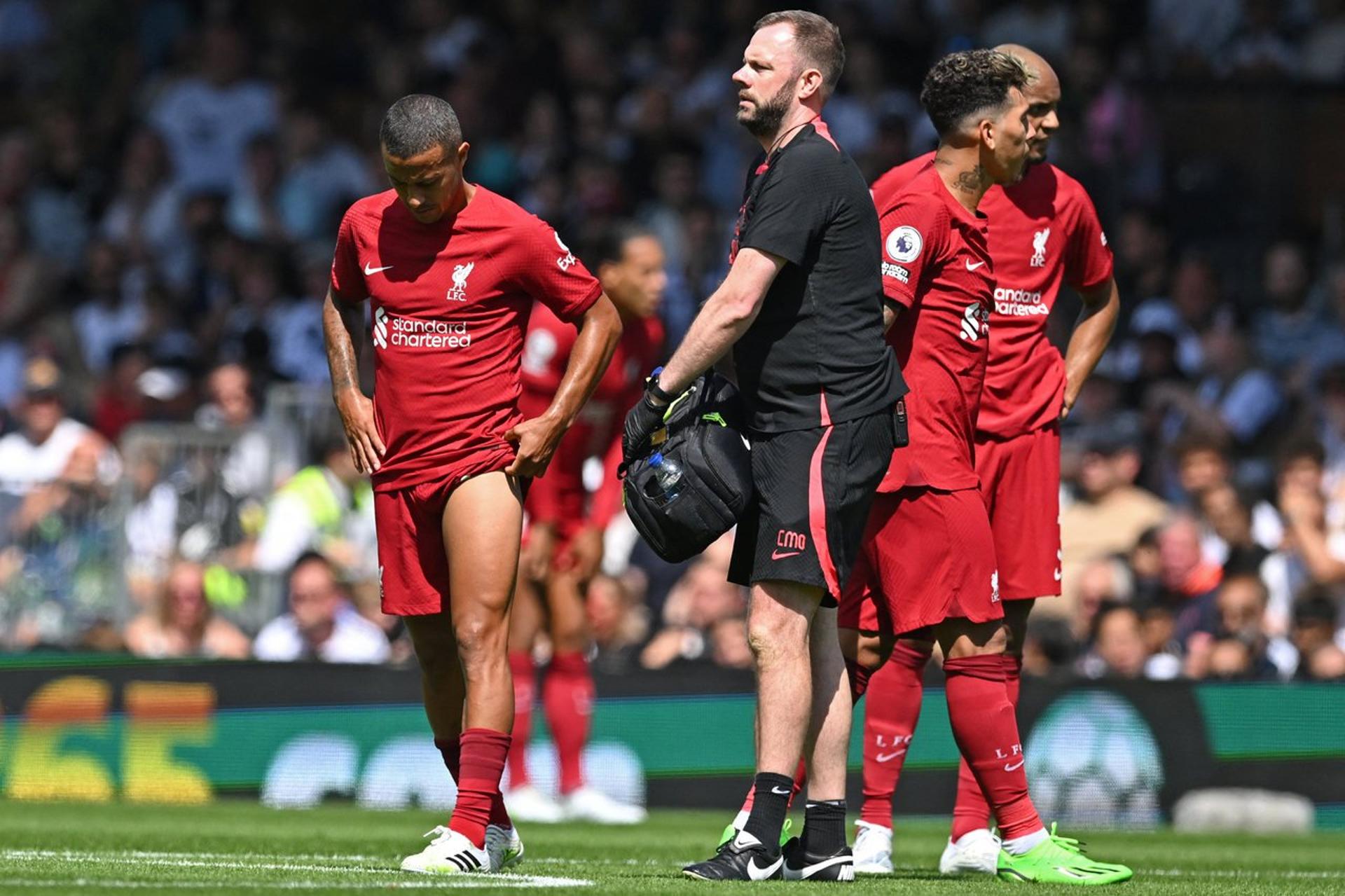Fulham x Liverpool - Thiago Alcântara lesionado