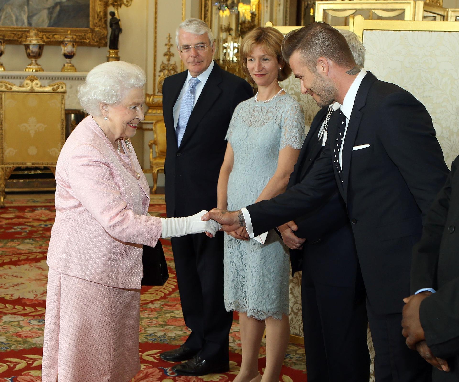 Beckham e Rainha Elizabeth II