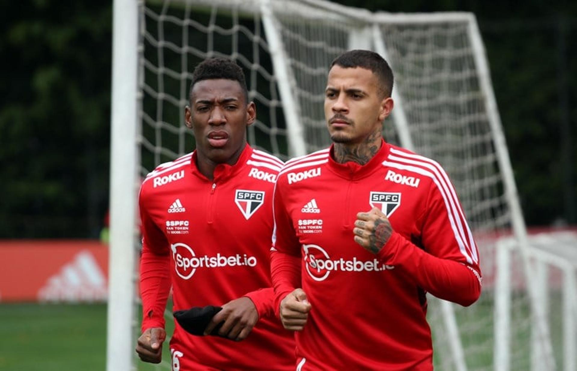 São Paulo - Léo e Diego Costa