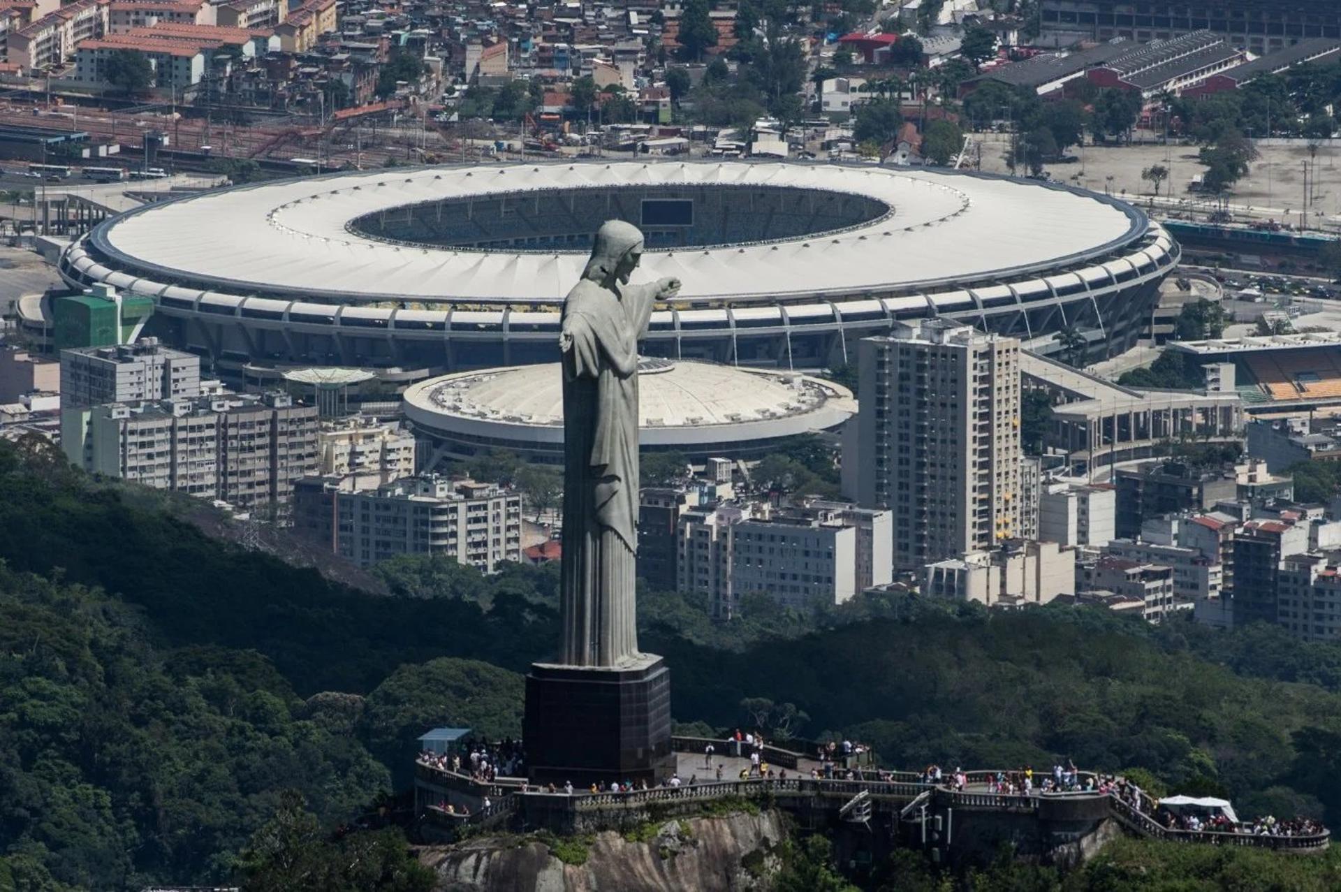 Cristo Redentor e Maracanã - Rio de Janeiro - sede Copa do Mundo Feminina