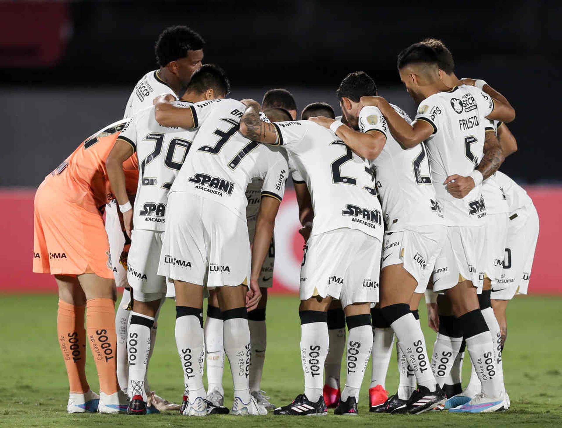 Liverpool-URU x Corinthians