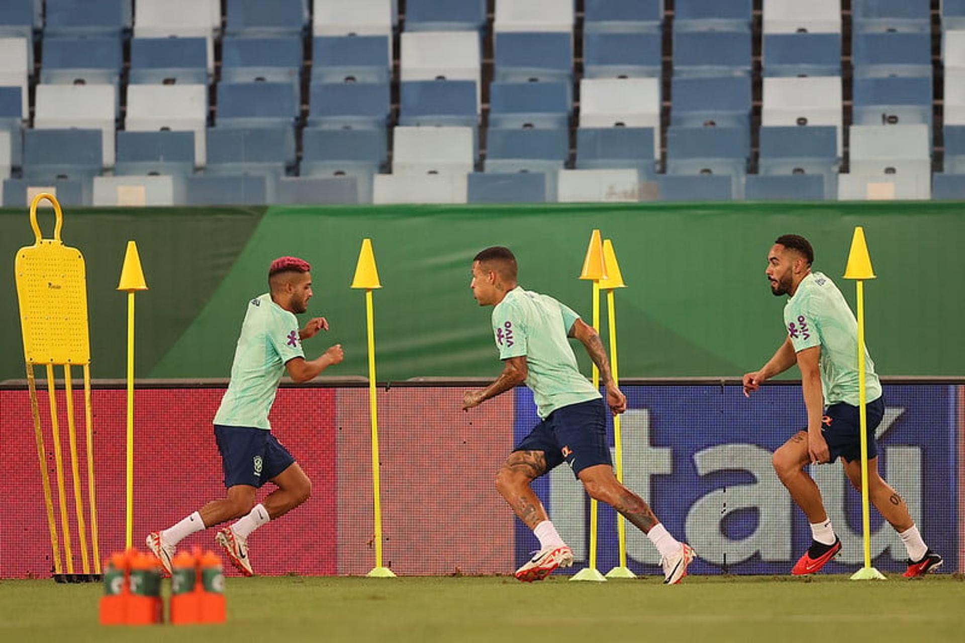 Yan Couto - na preparação para Seleção Brasileira 1 x 1 Venezuela