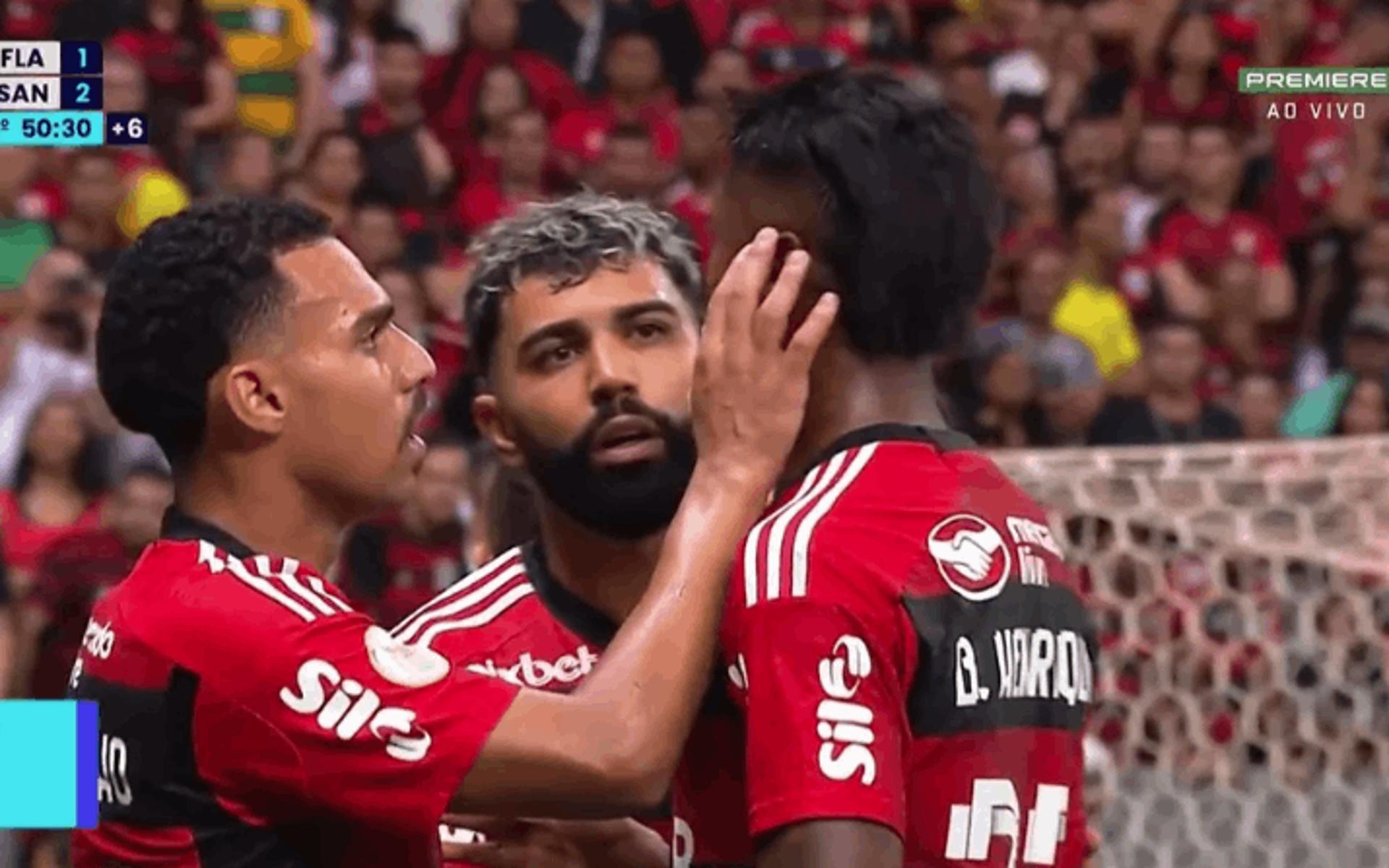 BrunoHenrique_Flamengo_Santos_CampeonatoBrasileiro_31_rodada-aspect-ratio-512-320
