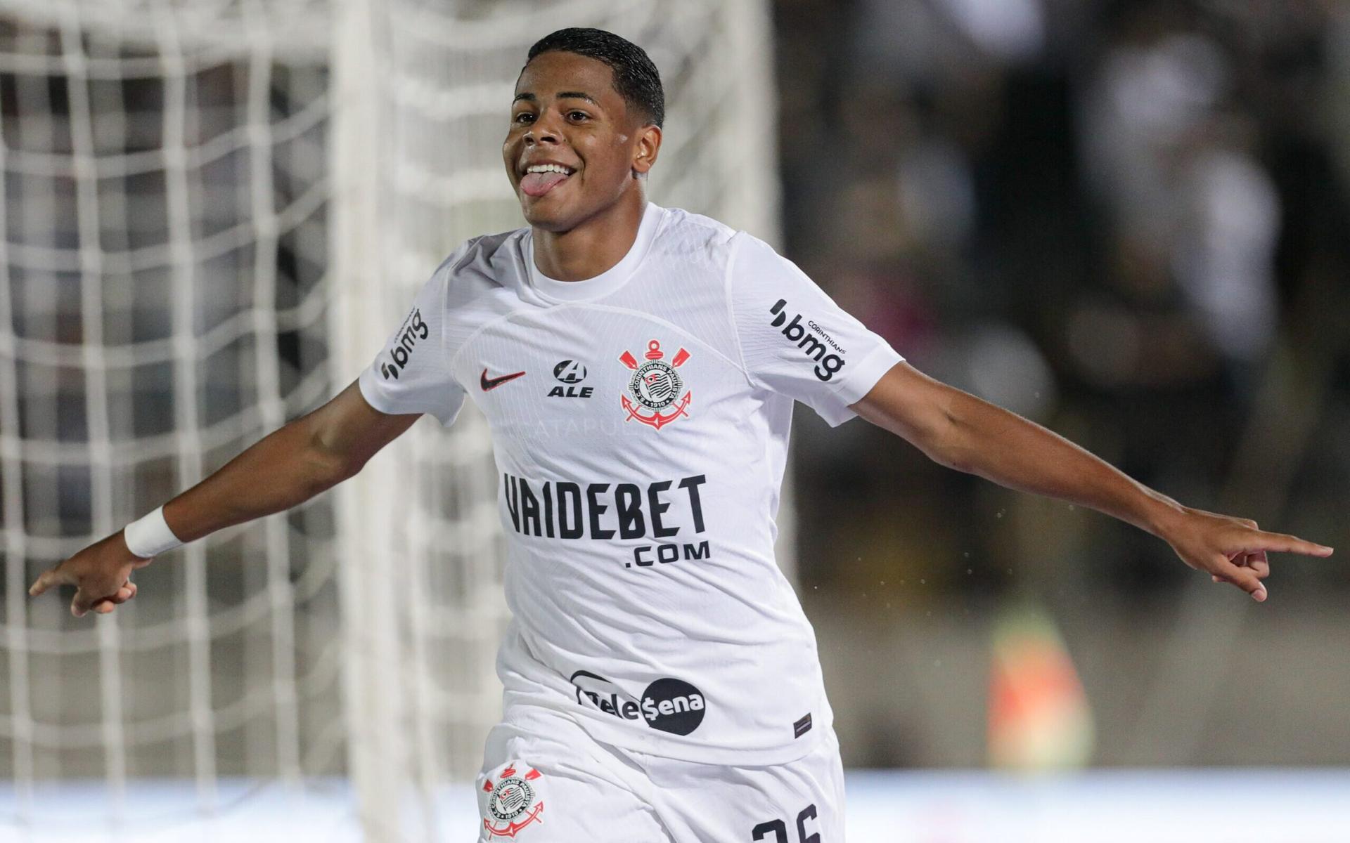 Wesley-Cianorte-Corinthians-scaled-aspect-ratio-512-320