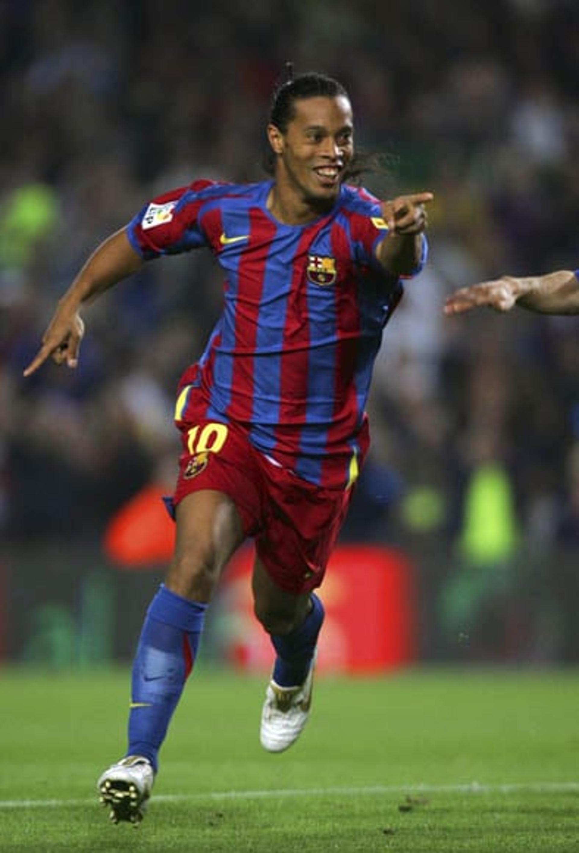 Ronaldinho - Barcelona (Foto: Arquivo LANCE!)