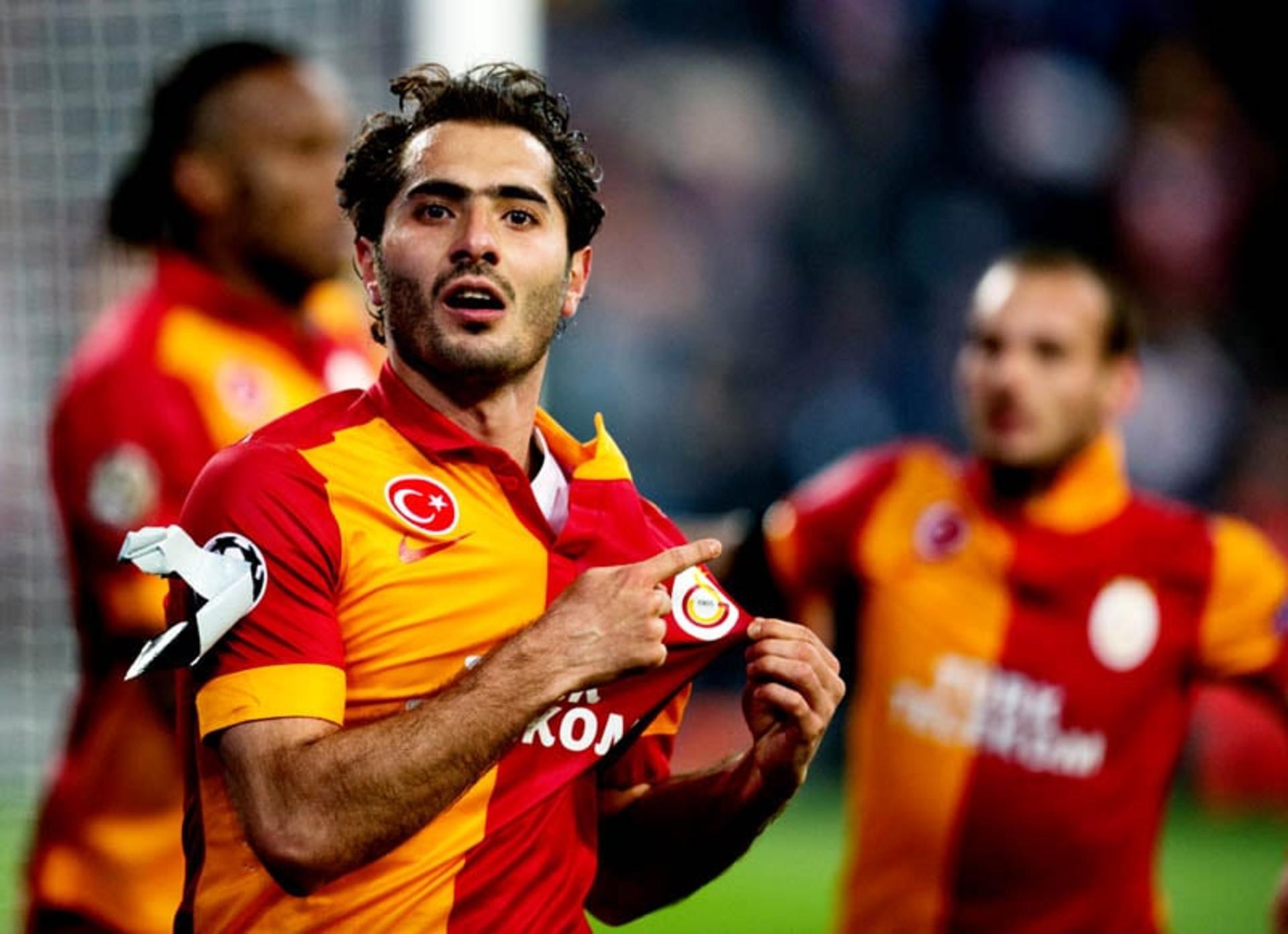 Schalke 04 x Galatasaray - Liga dos Campeões - Hamit Altintop (Foto: Odd Andersen/AFP)