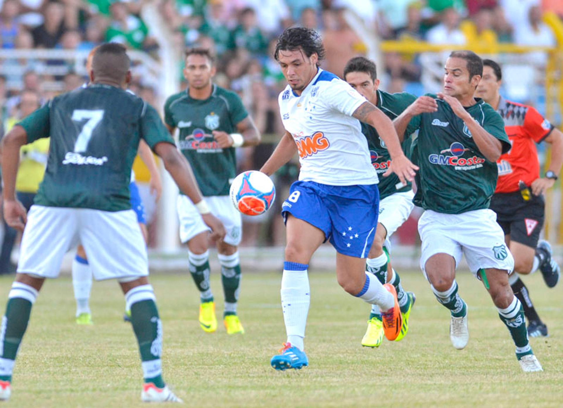 Ricardo Goulart - Caldense x Cruzeiro (Foto: Douglas Magno/ LANCE!Press)